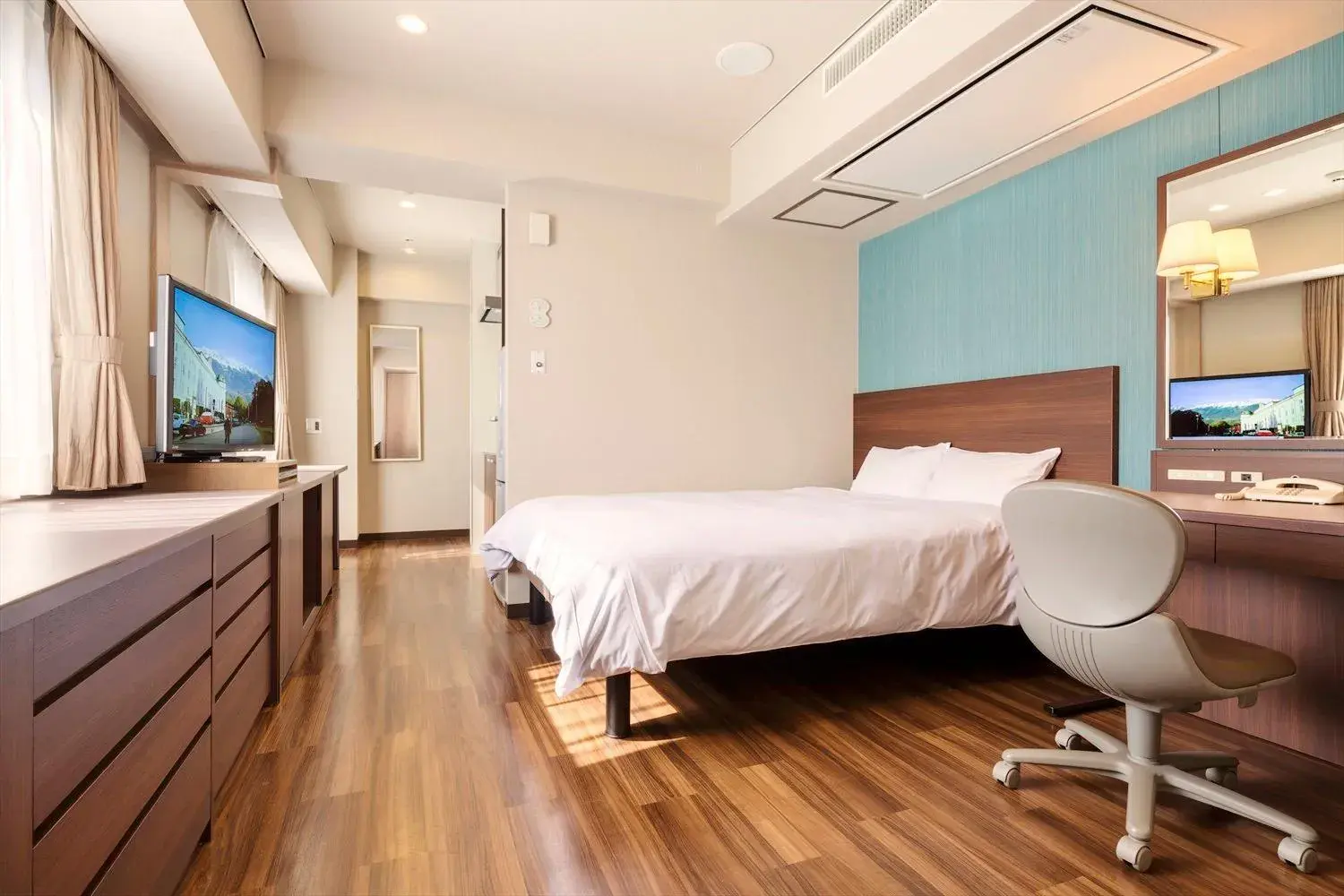 Bed in Hotel New Yokosuka Bed in Hotel New Yokosuka