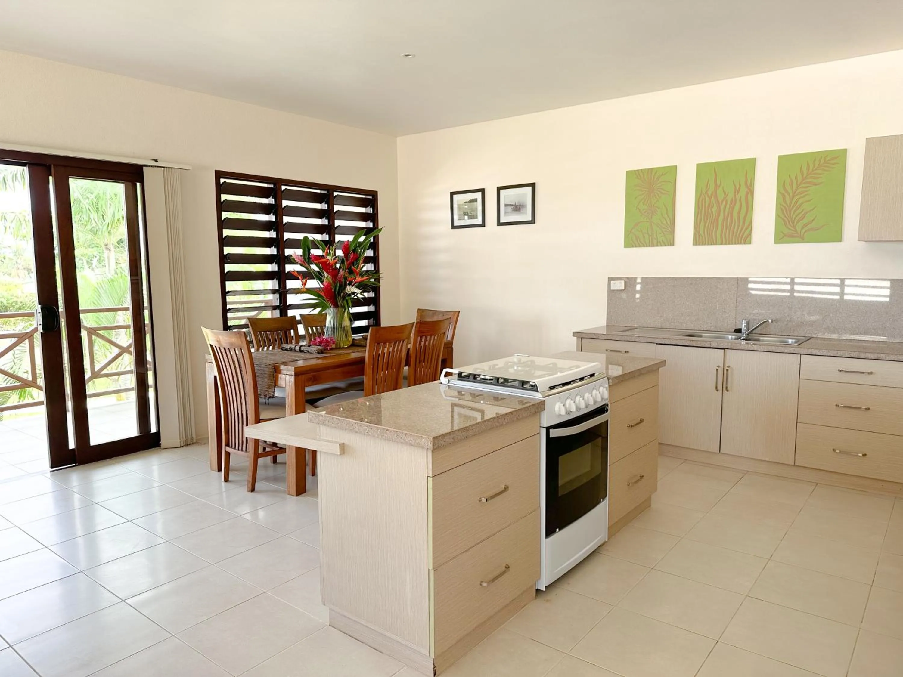 Kitchen or kitchenette in Nasama Resort