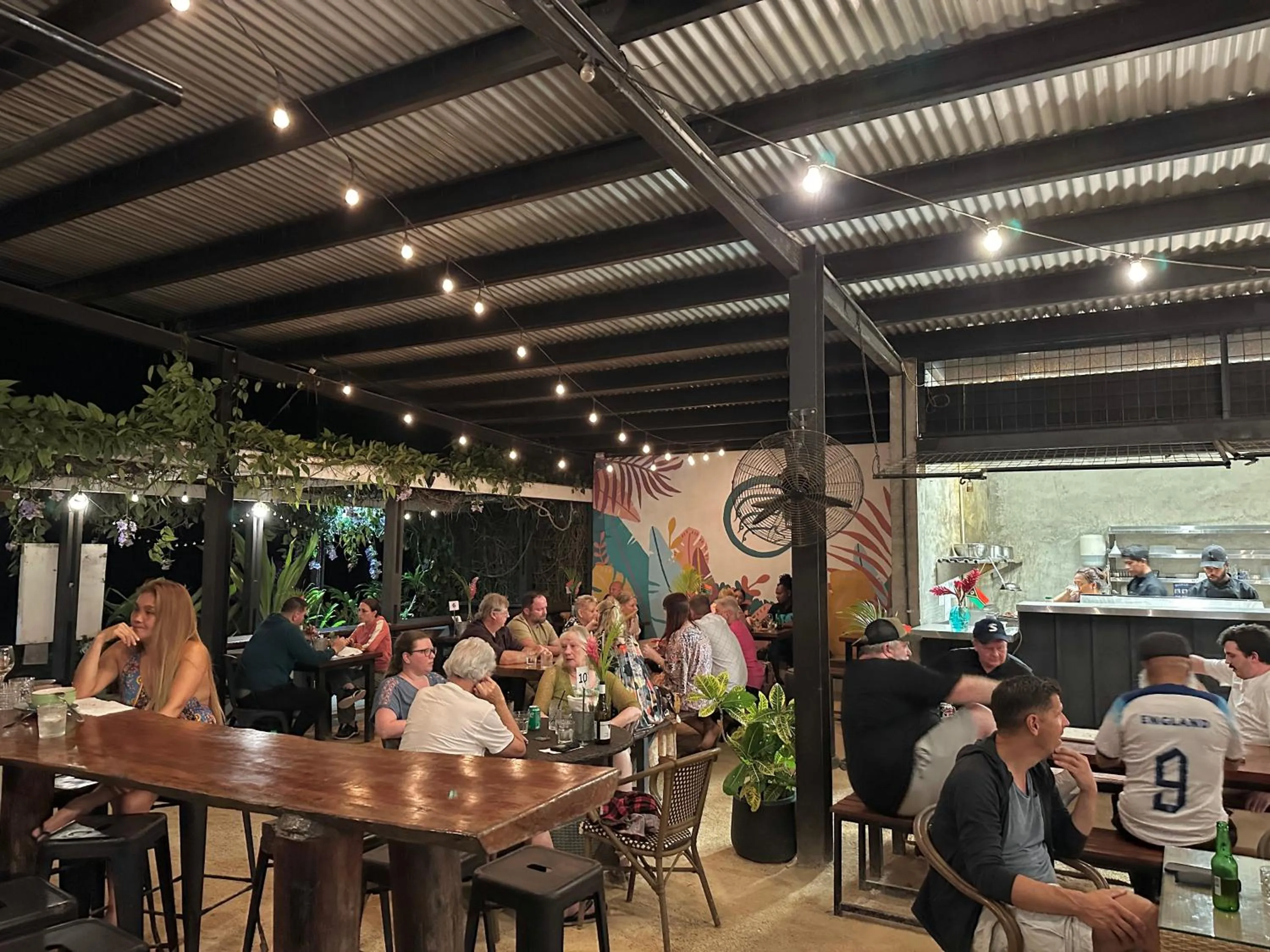 Restaurant/places to eat in Nasama Resort