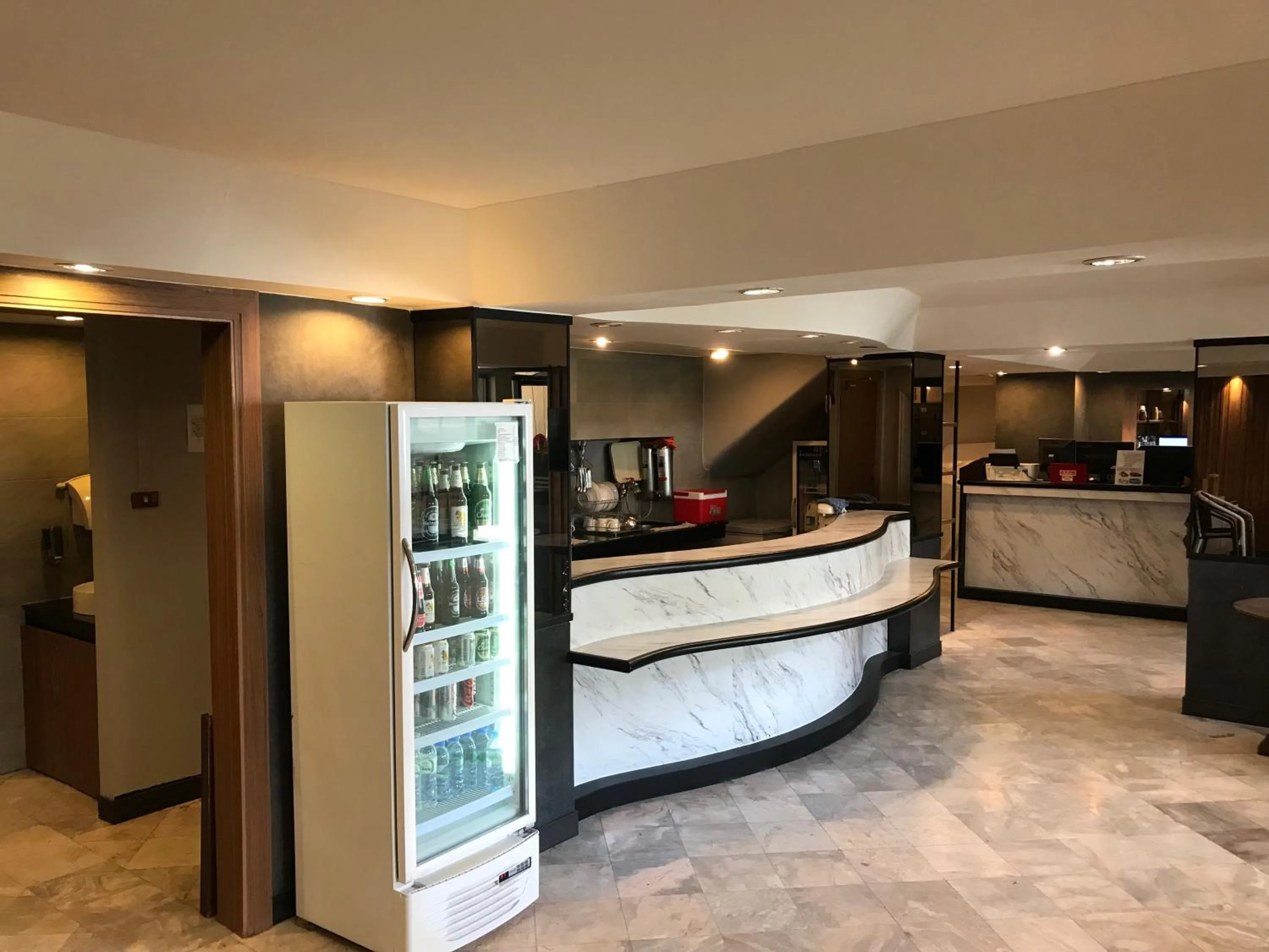 Lounge or bar in Maxim's Inn