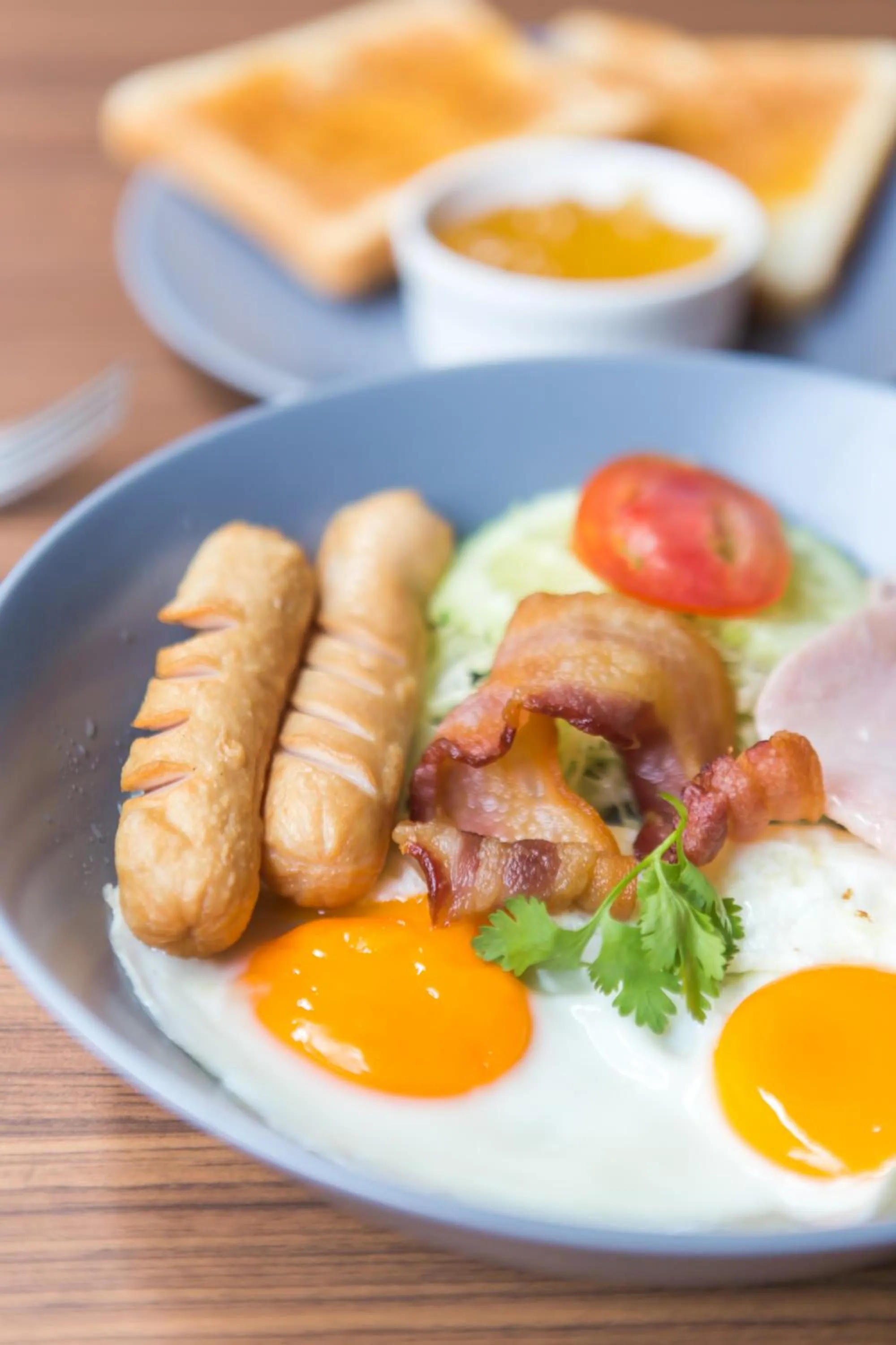 Breakfast in Maxim's Inn