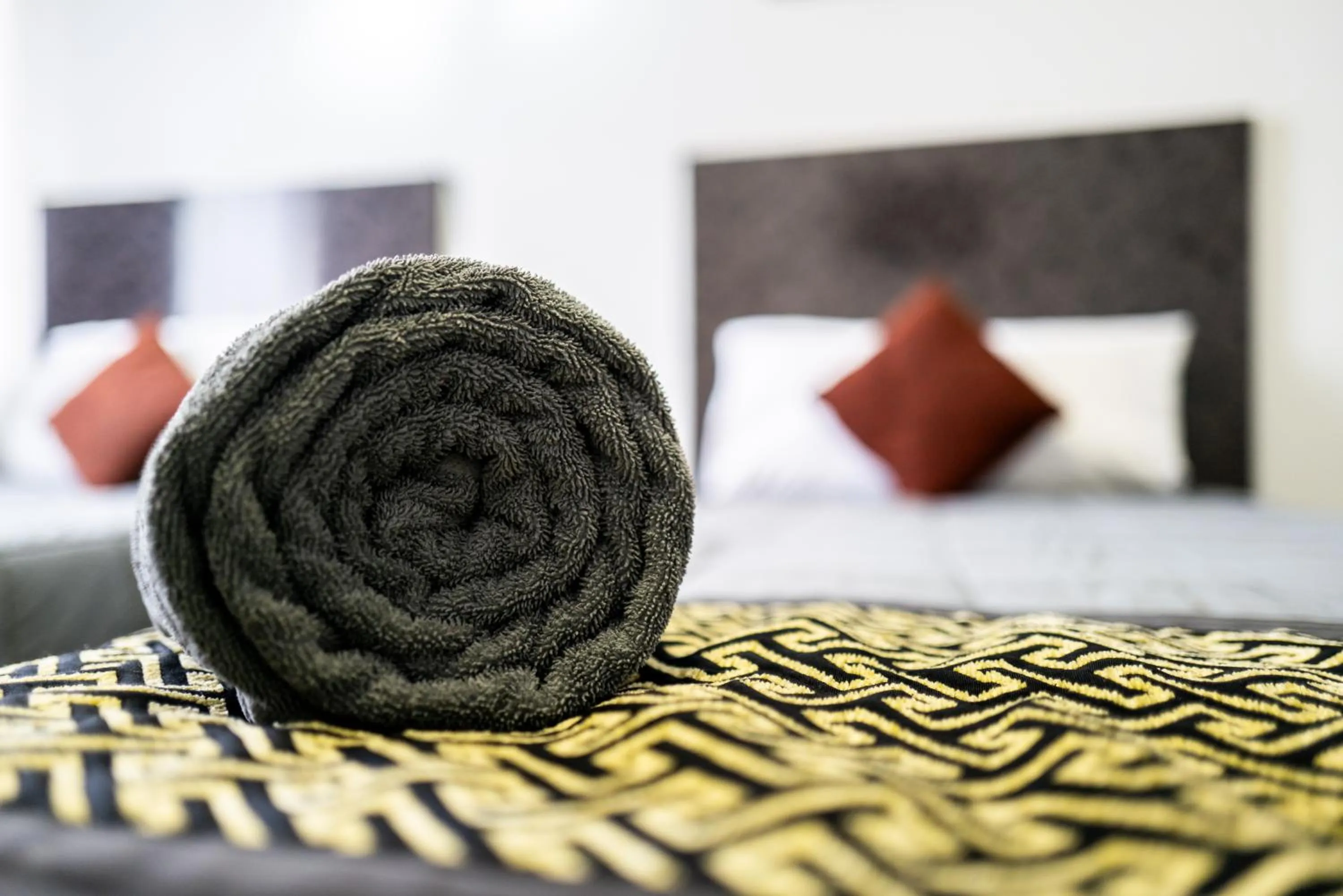 Bed in Burke & Wills Motor Inn