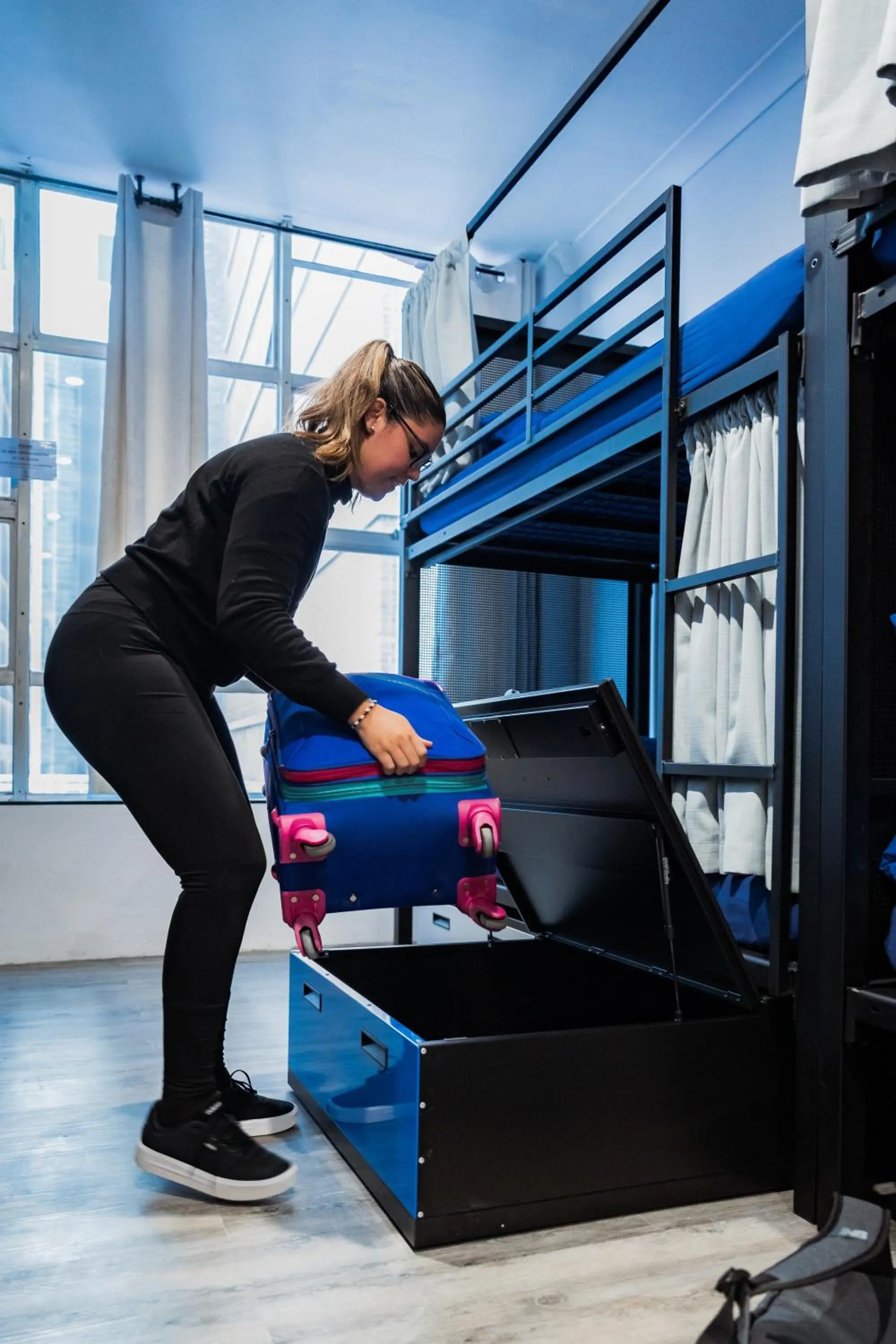 Bedroom, Bed in Summer House Sydney City