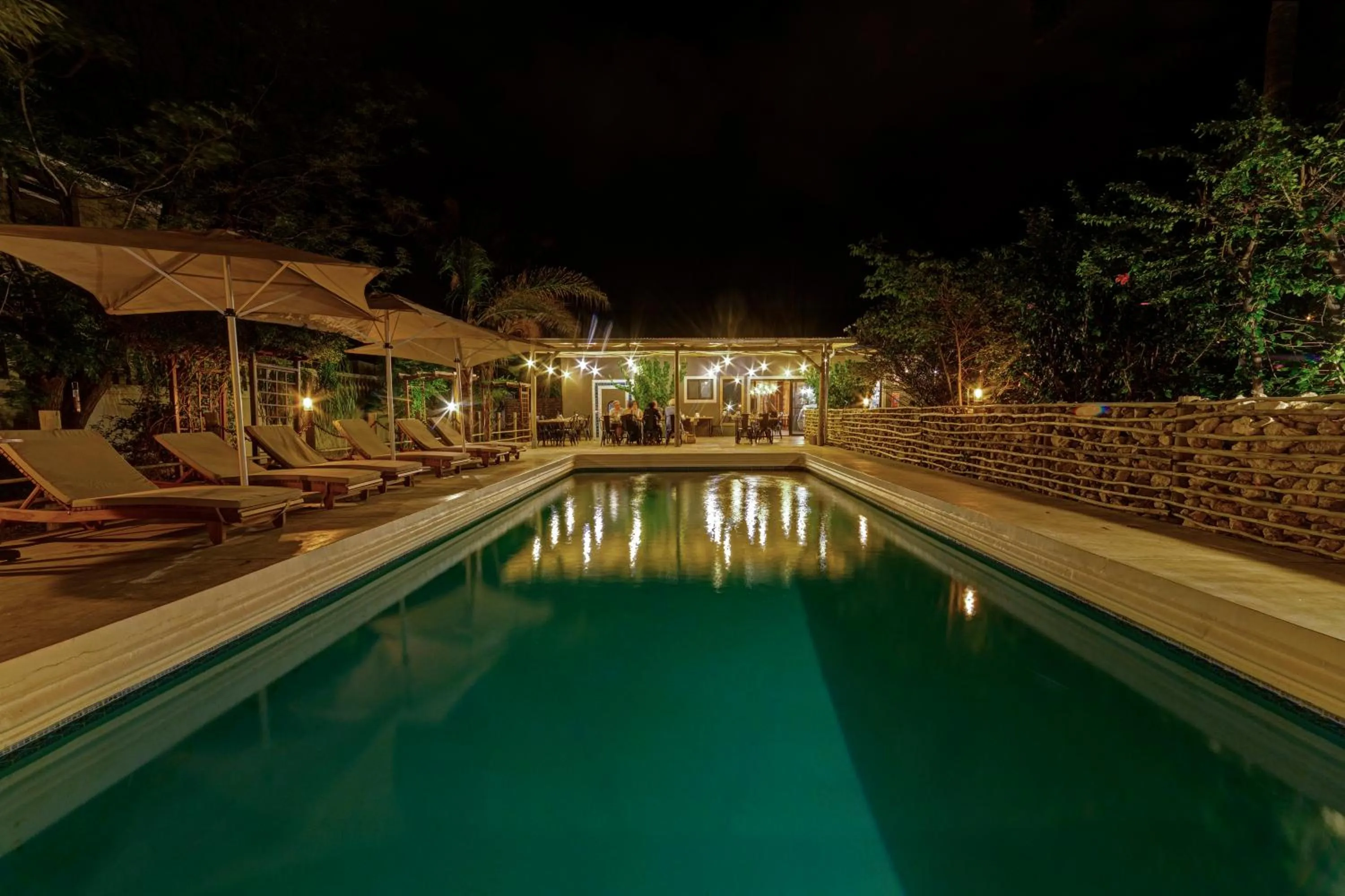 Swimming pool in Na’ankusê @ Utopia