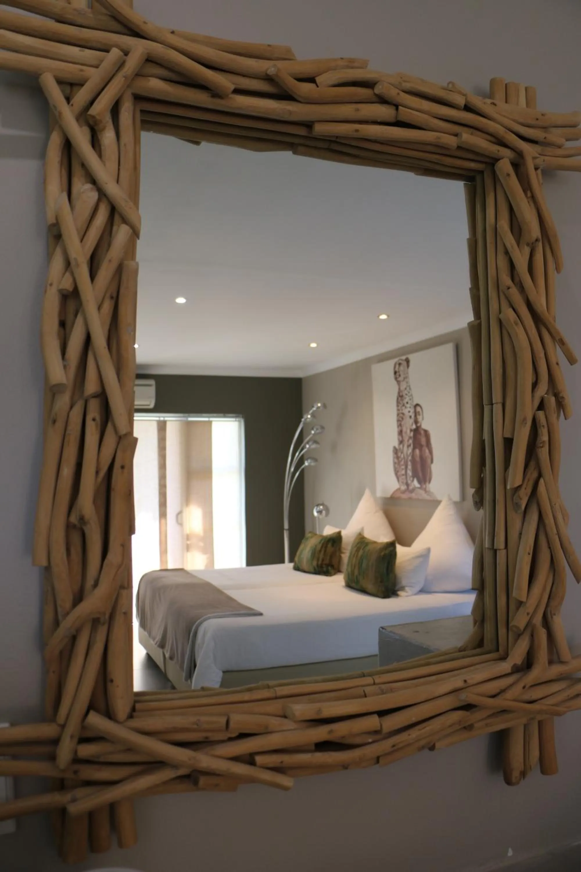 Bedroom, Bed in Na’ankusê @ Utopia