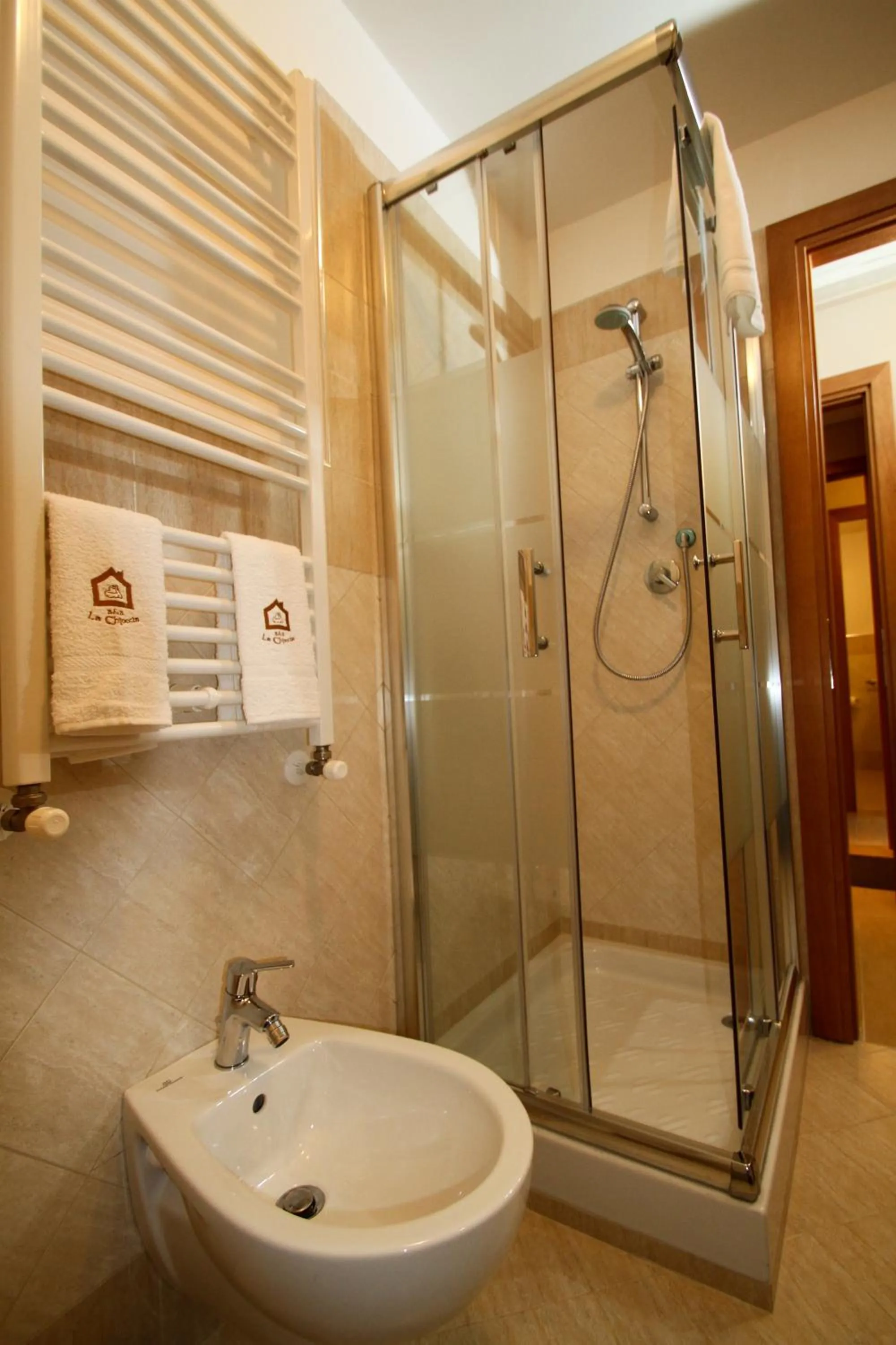 Bathroom in La Chioccia