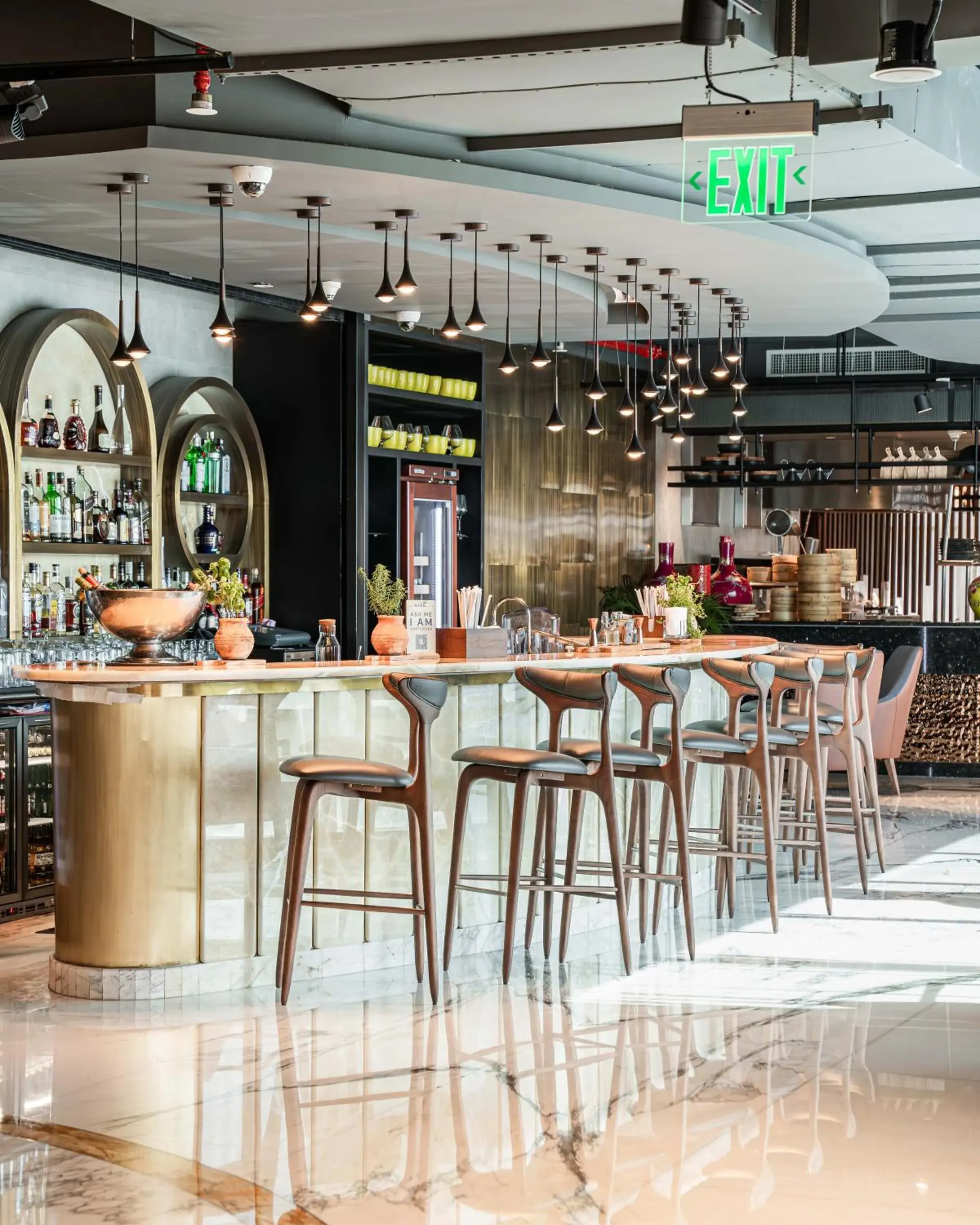 Lounge or bar in InterContinental Doha The City by IHG Lounge or bar in InterContinental Doha The City by IHG