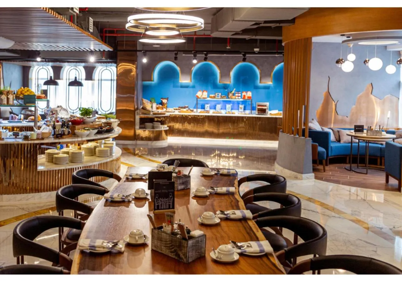 Restaurant/places to eat in InterContinental Doha The City by IHG