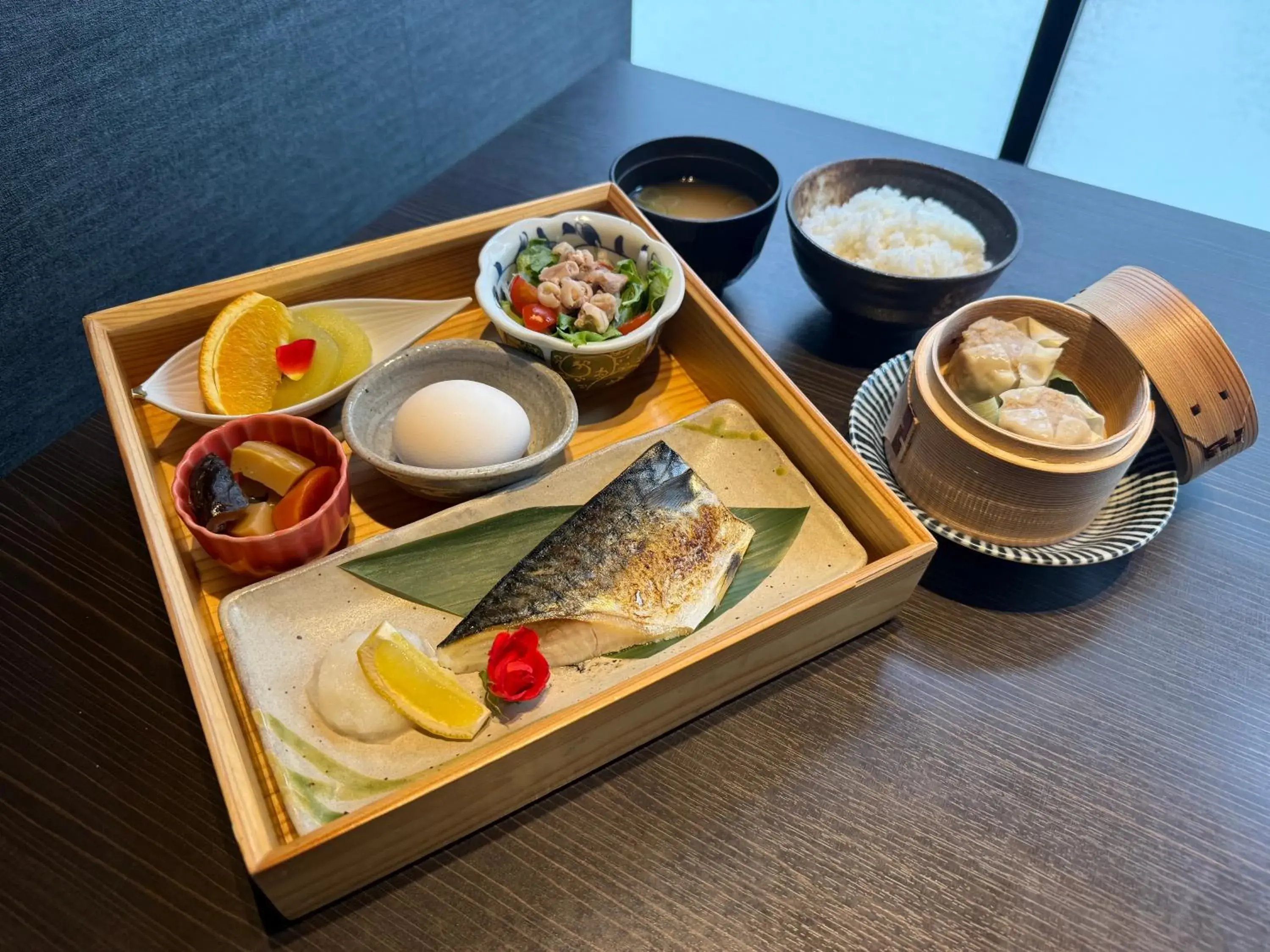 Restaurant/places to eat in PROSTYLE Ryokan Yokohama Bashamichi Restaurant/places to eat in PROSTYLE Ryokan Yokohama Bashamichi