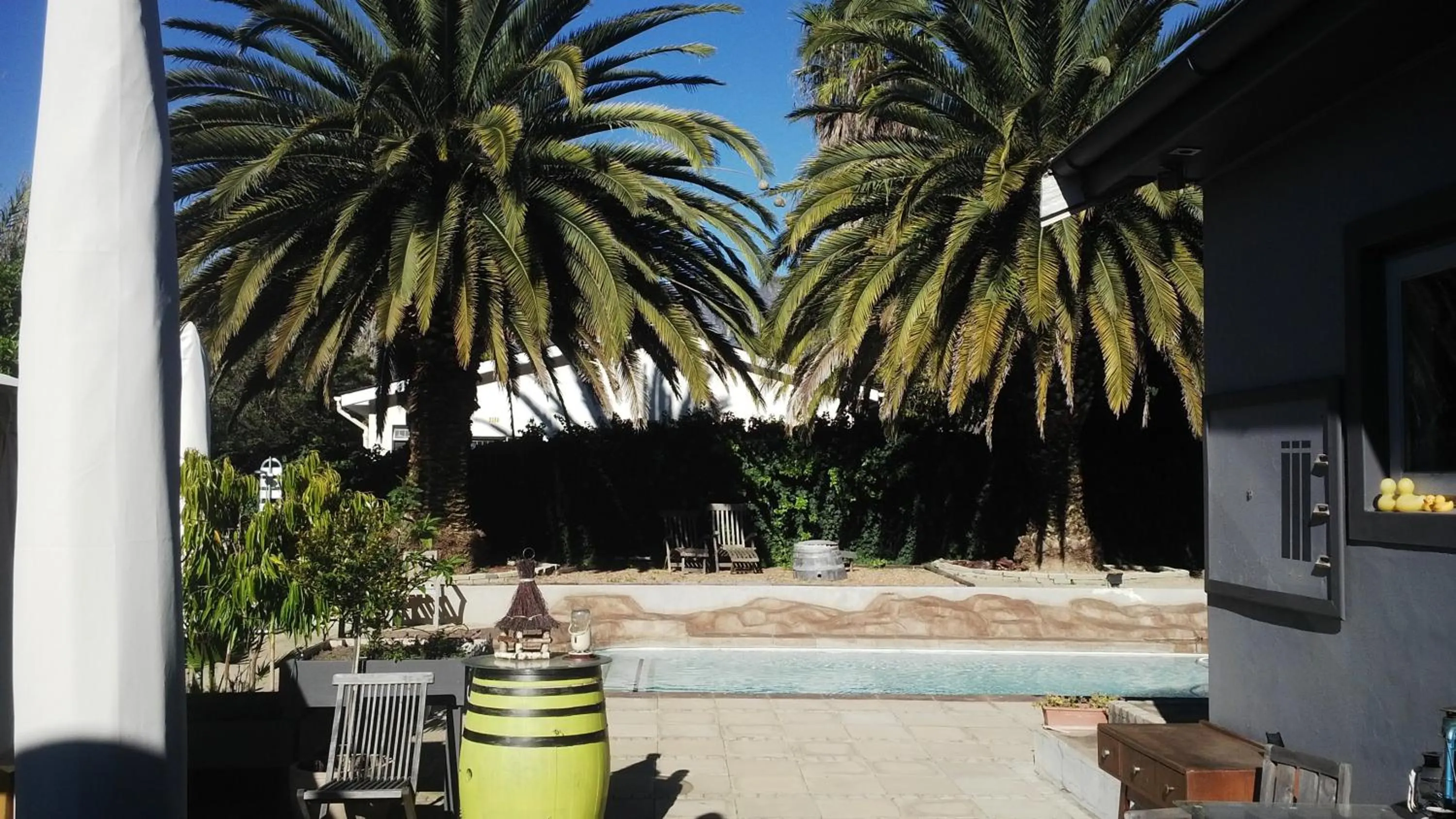 Day in Ons Stee Bed and Breakfast