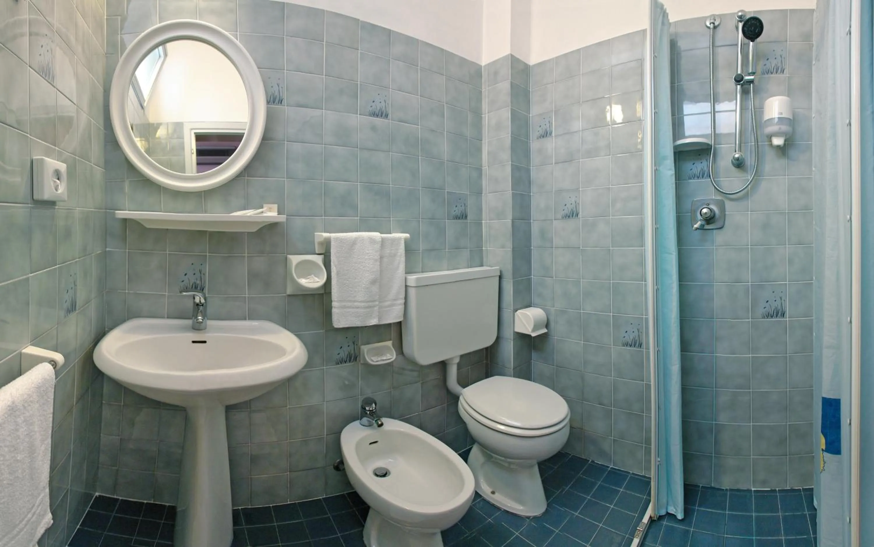 Bathroom in Hotel Cavalluccio Marino