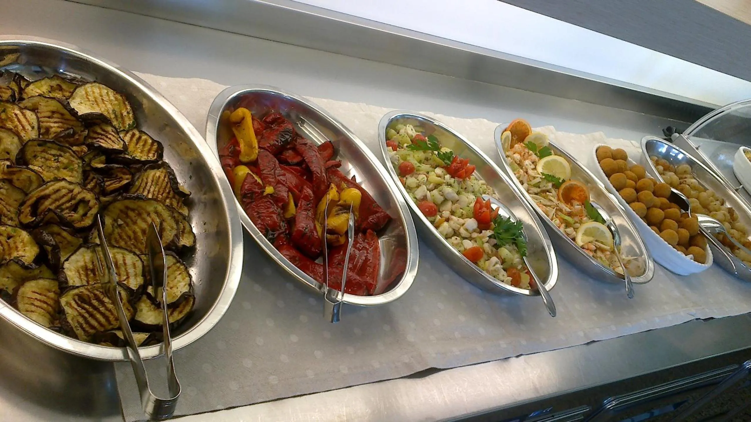 Restaurant/places to eat in Hotel Cavalluccio Marino