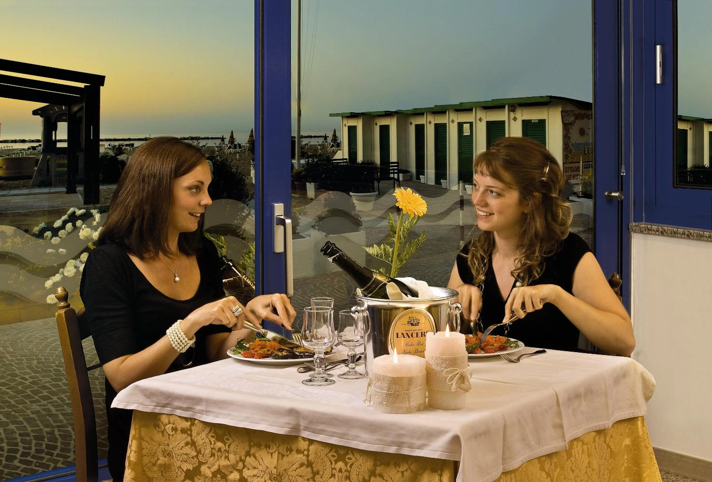 Restaurant/places to eat in Hotel Cavalluccio Marino