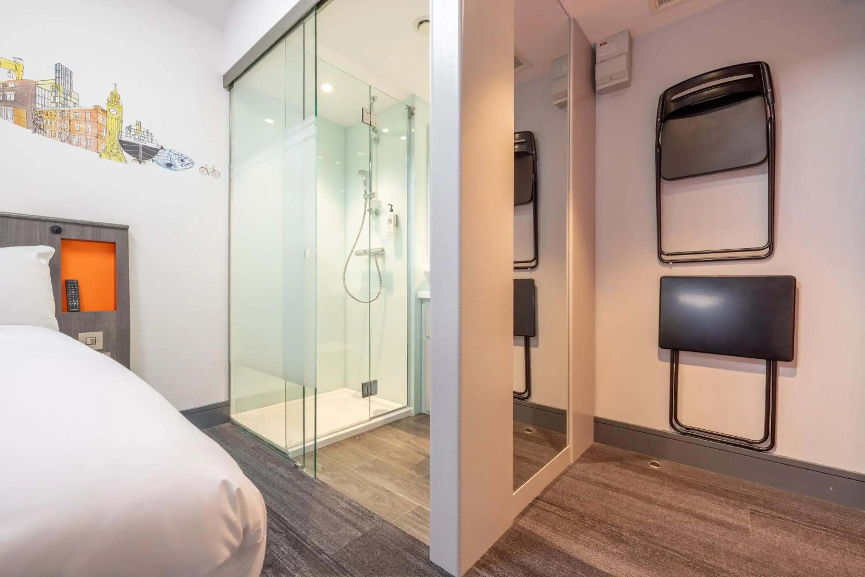 Bed in easyHotel Belfast Bed in easyHotel Belfast