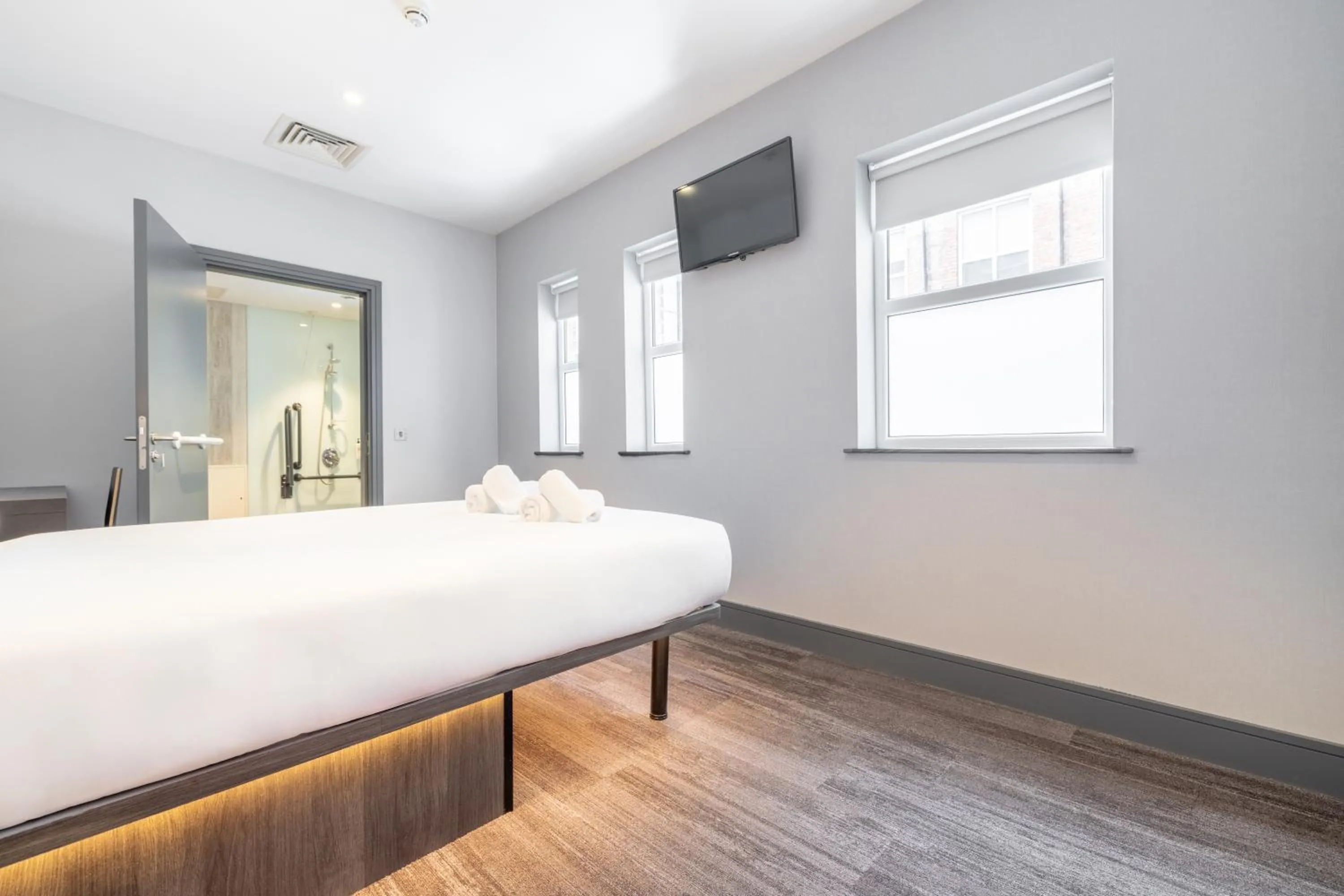 Bed in easyHotel Belfast