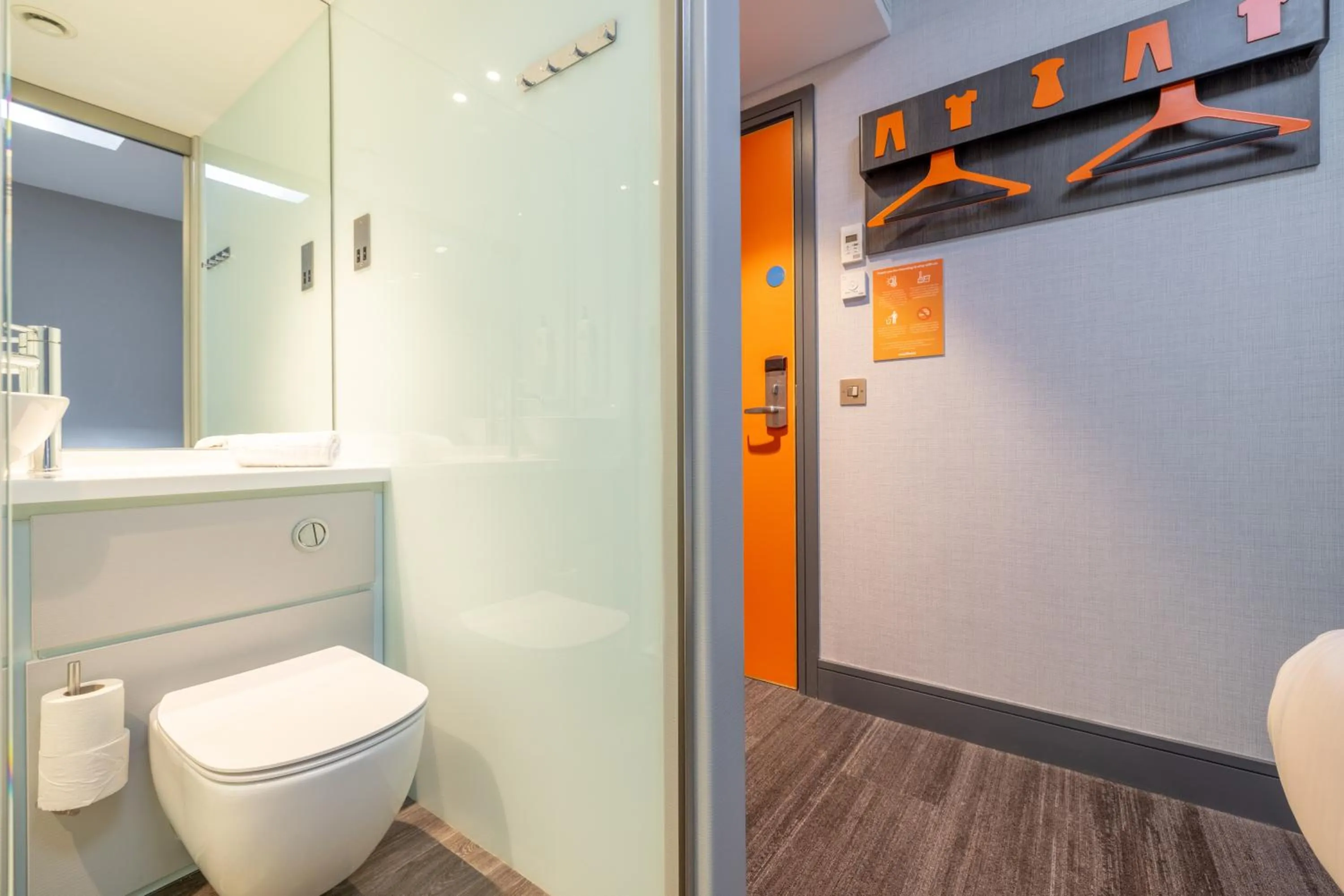 Bathroom in easyHotel Belfast