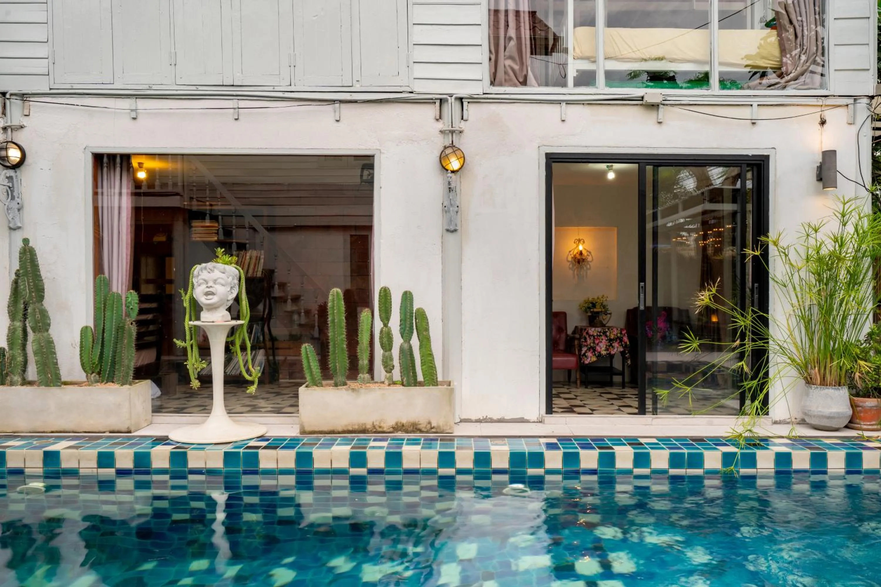 Secret garden pool villa