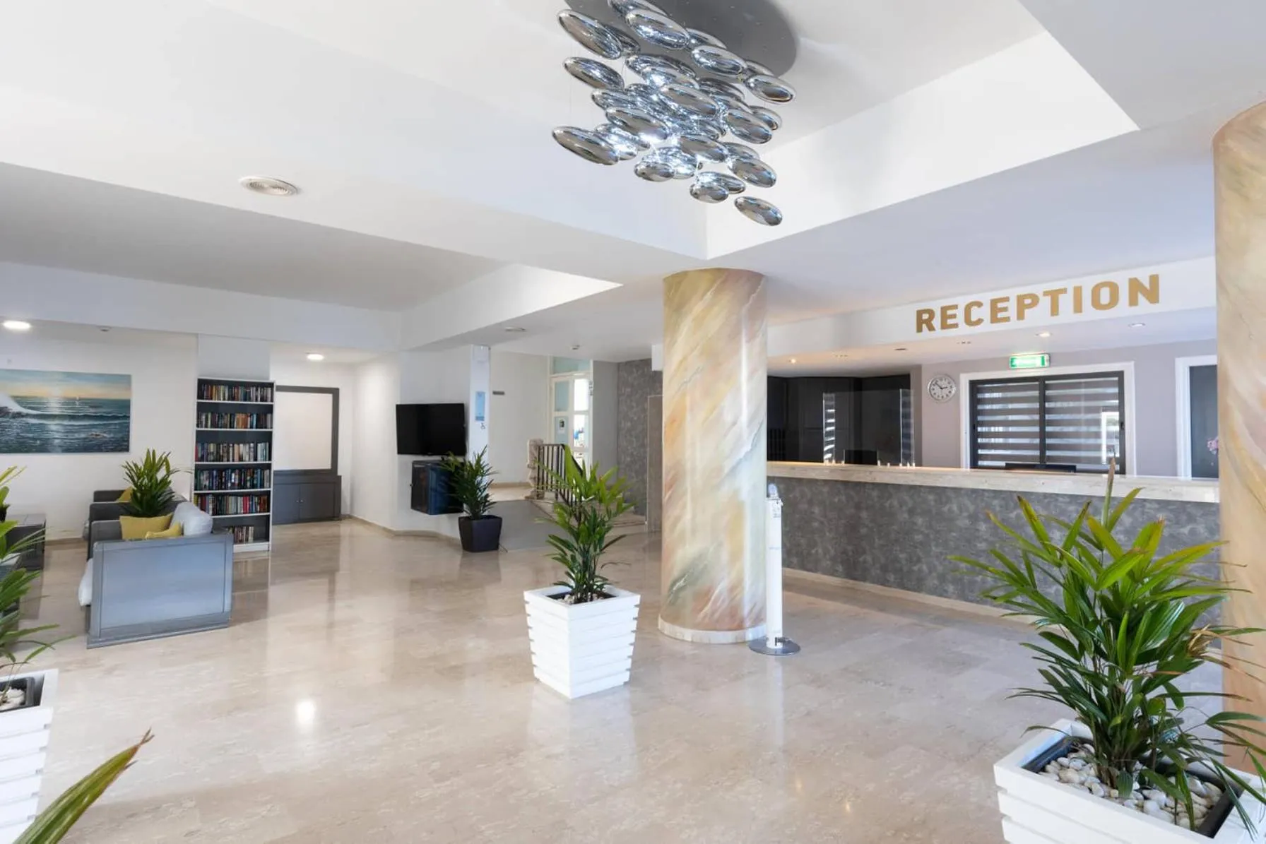Lobby or reception in Vrissaki Hotel Apartments