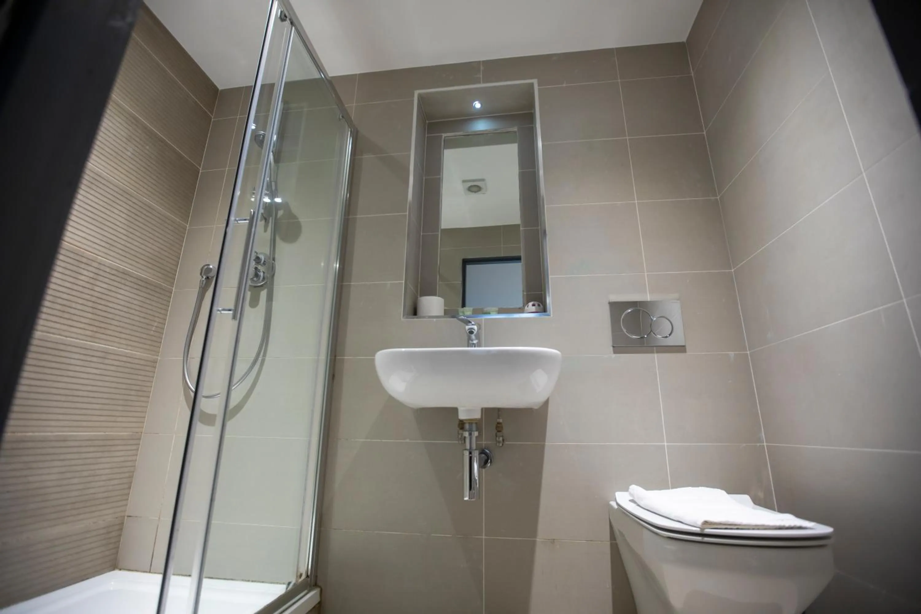 Bathroom in W6 Hotel