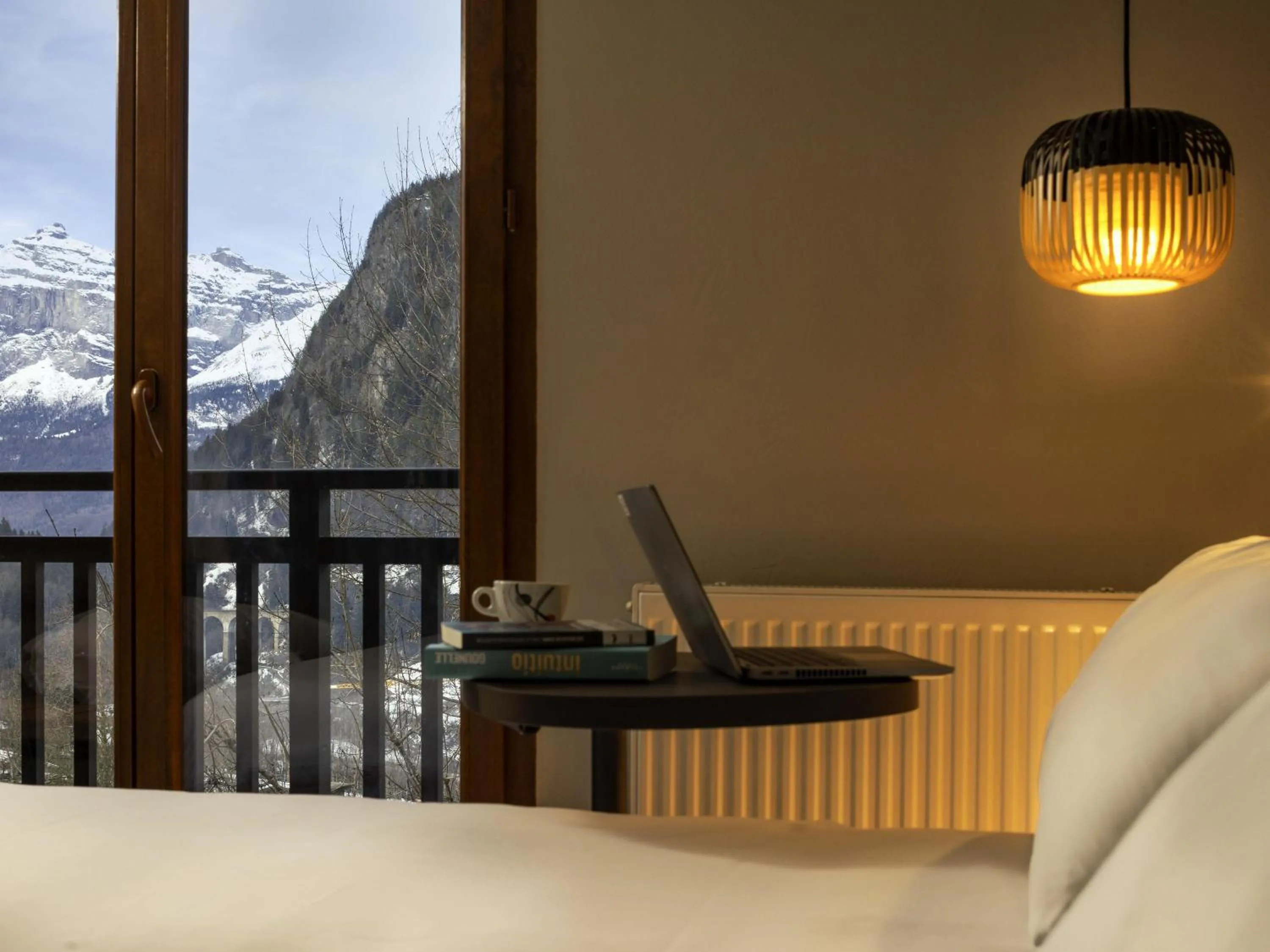 Bedroom, Bed in ibis Styles Les Houches Chamonix