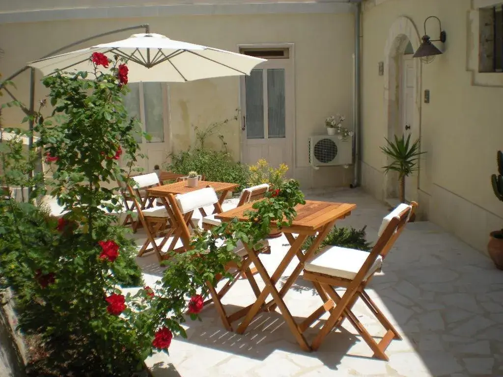 Facade/entrance in Chicchi Di Melograno Facade/entrance in Chicchi Di Melograno