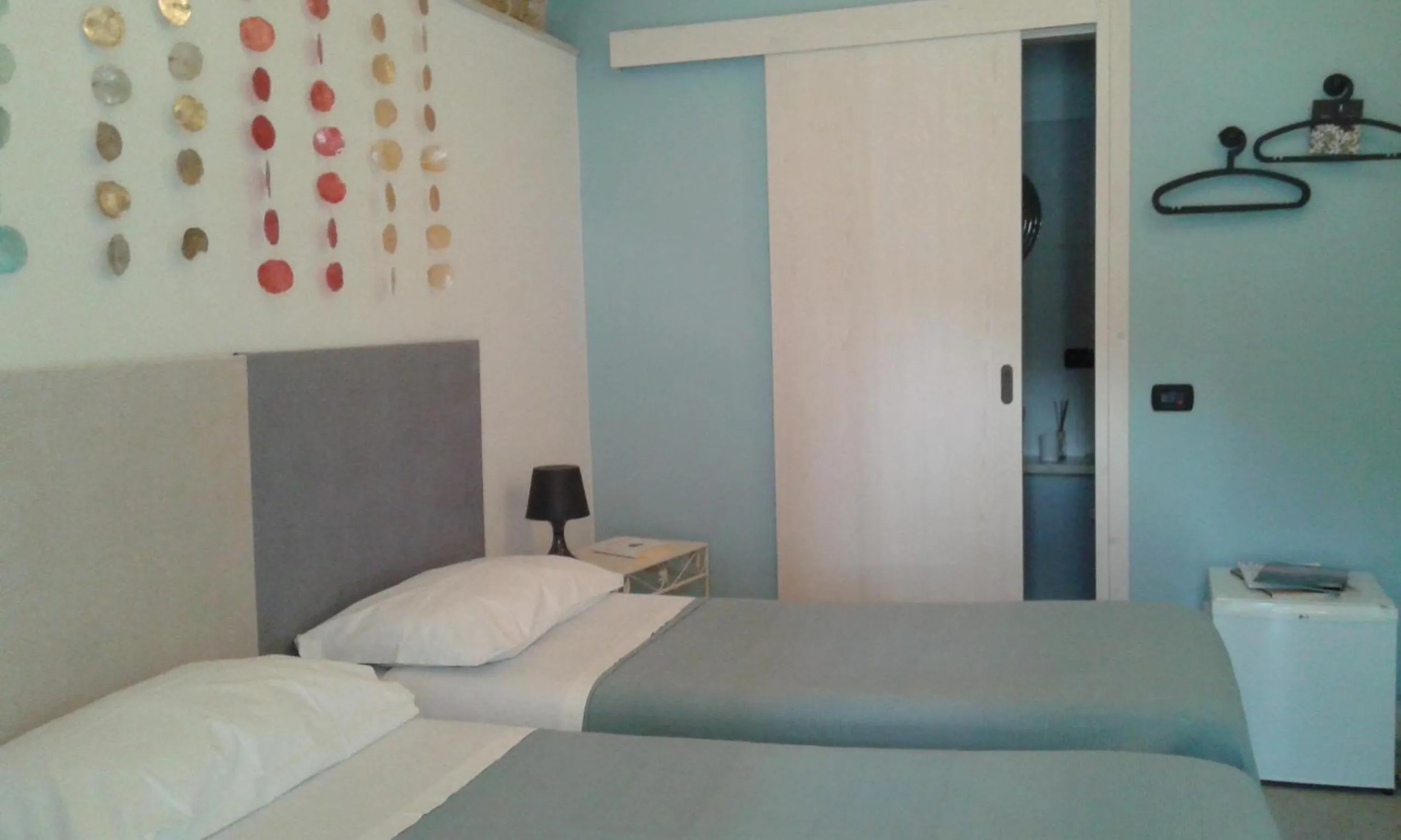 Bedroom, Bed in Chicchi Di Melograno