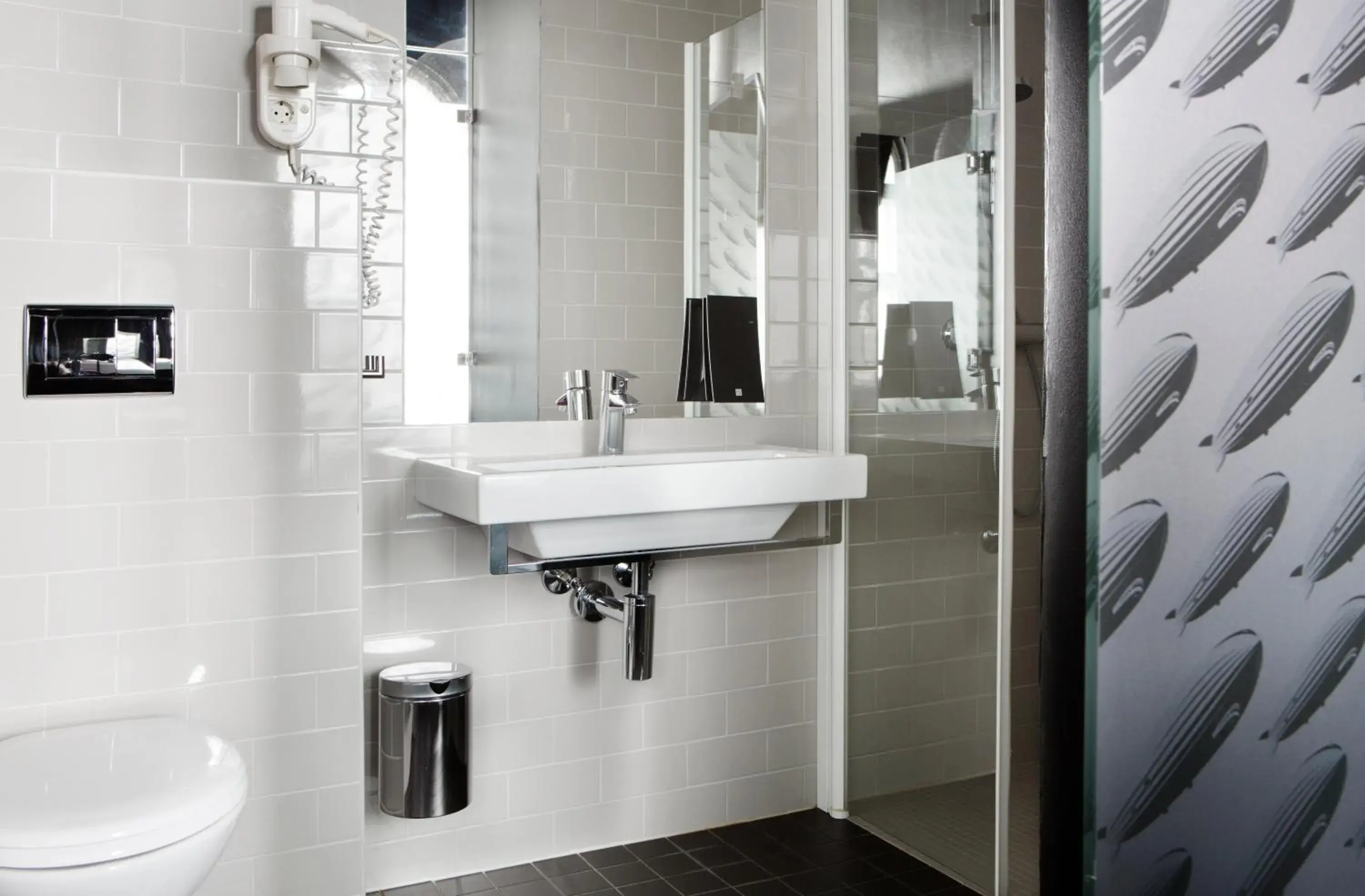 Bathroom in Comfort Hotel Grand Central Bathroom in Comfort Hotel Grand Central