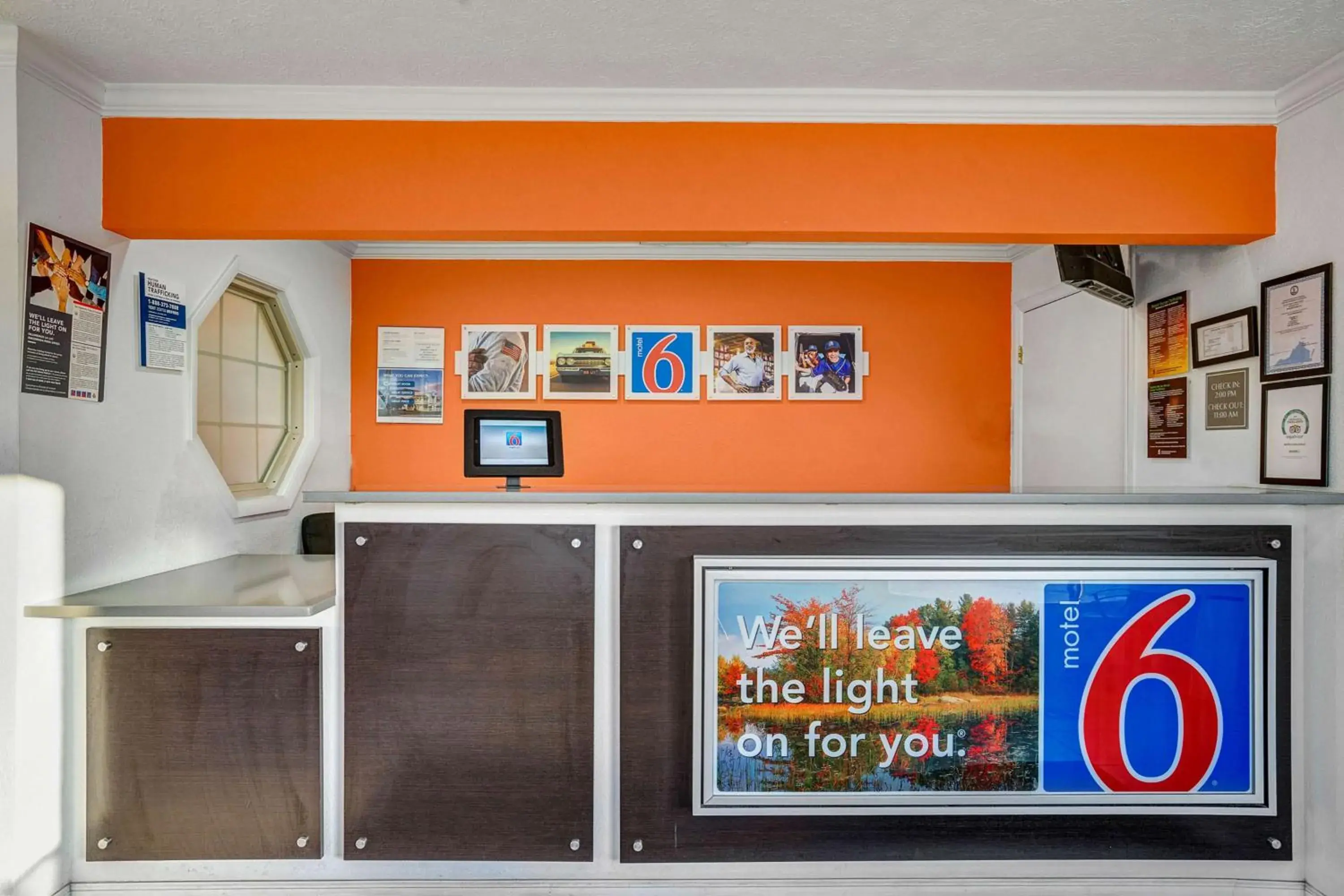 Lobby or reception in Motel 6-Hillsville, VA Lobby or reception in Motel 6-Hillsville, VA