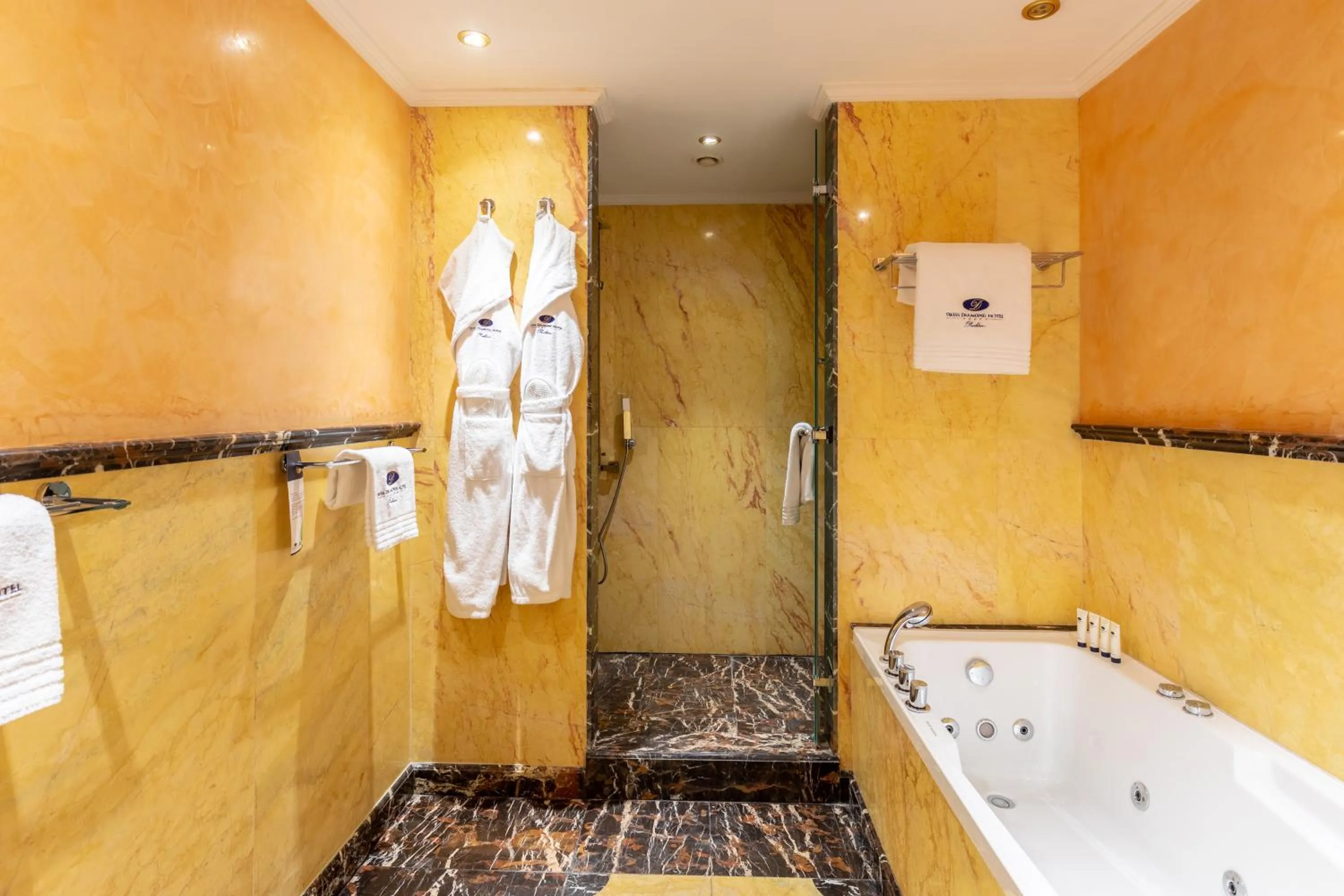 Shower in Swiss Diamond Hotel Prishtina