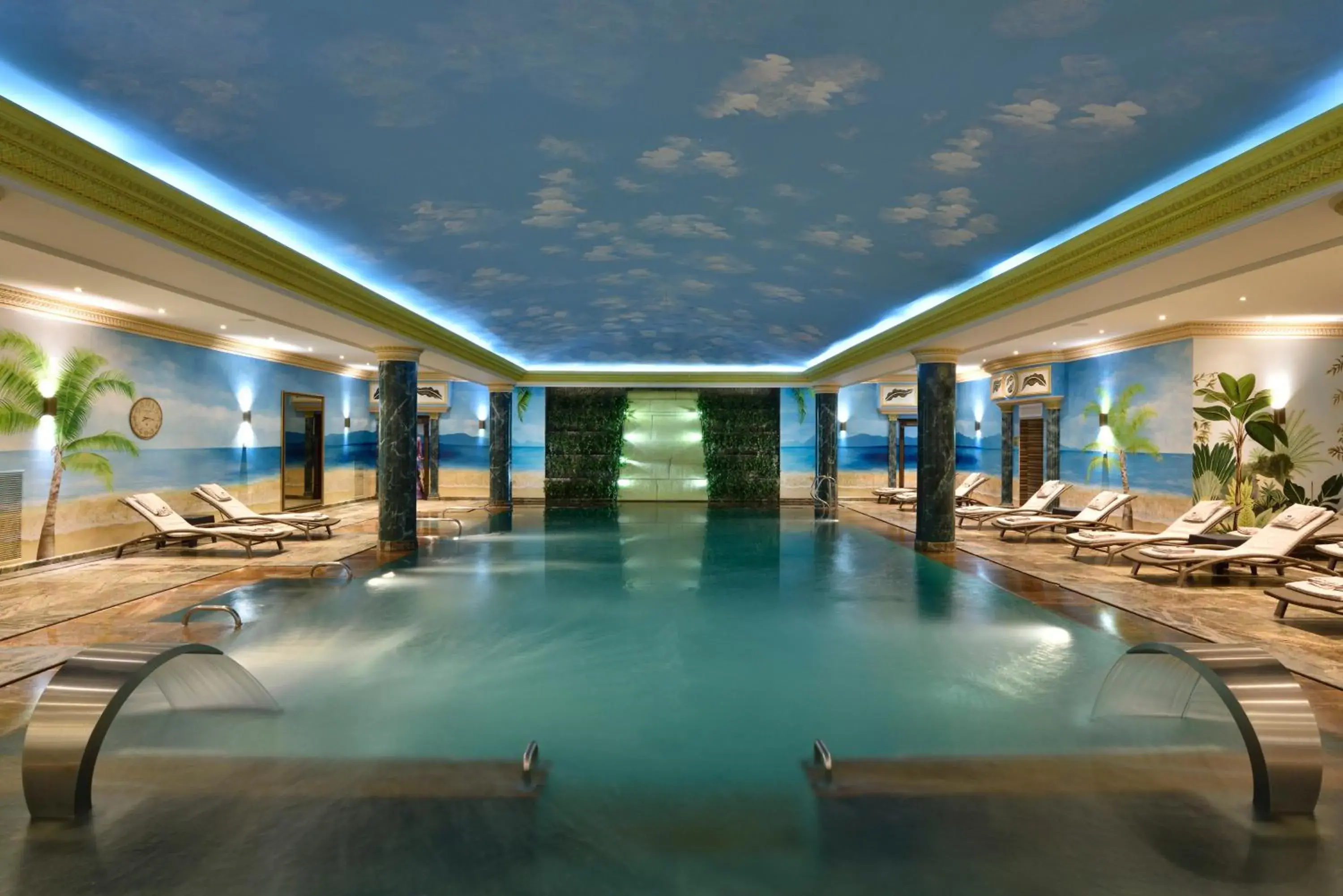 Swimming pool in Swiss Diamond Hotel Prishtina Swimming pool in Swiss Diamond Hotel Prishtina