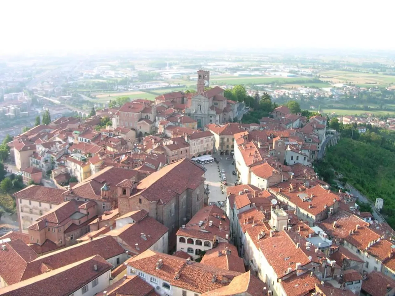 Neighbourhood in Antico Palazzo