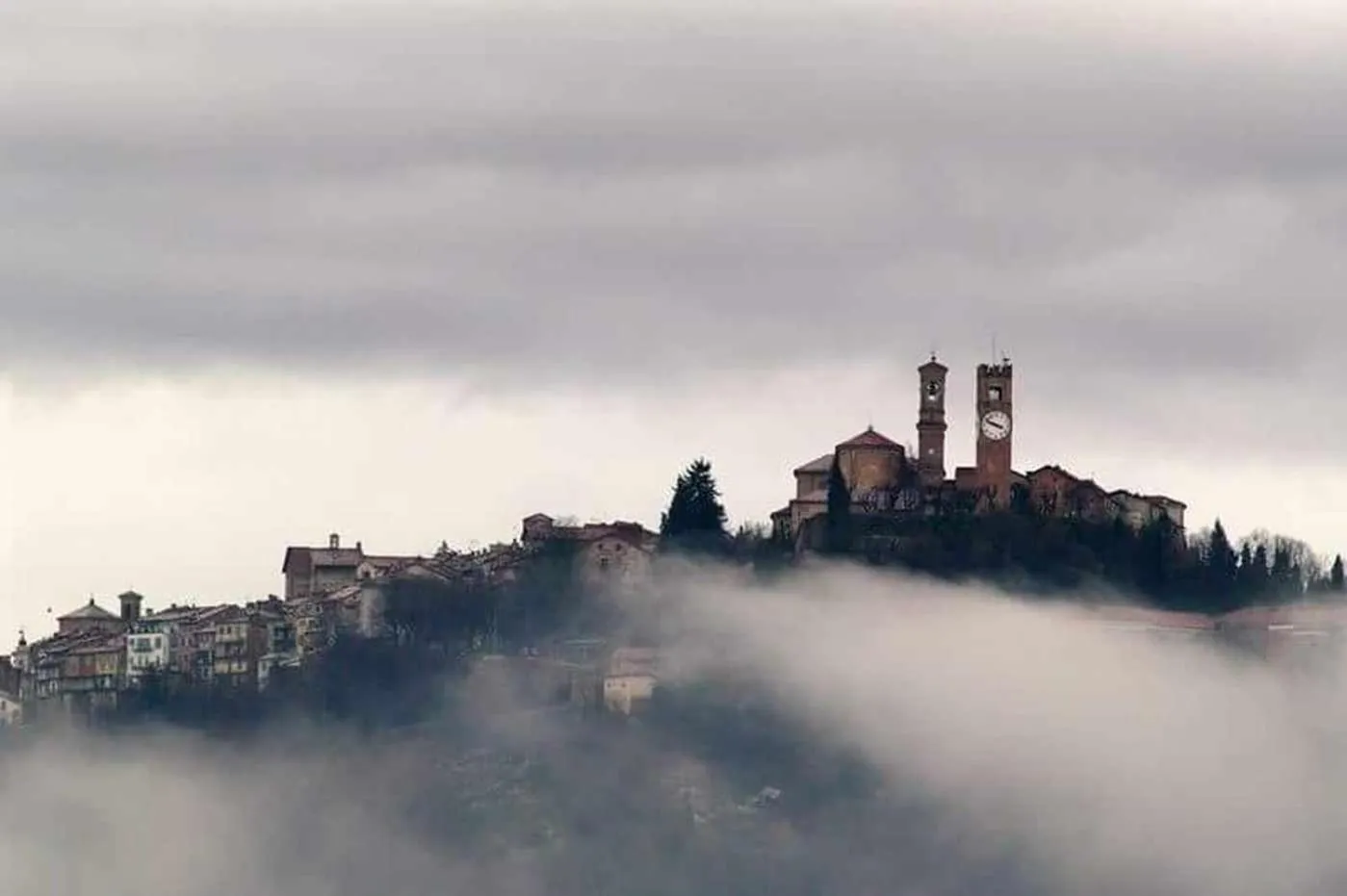 Neighbourhood in Antico Palazzo
