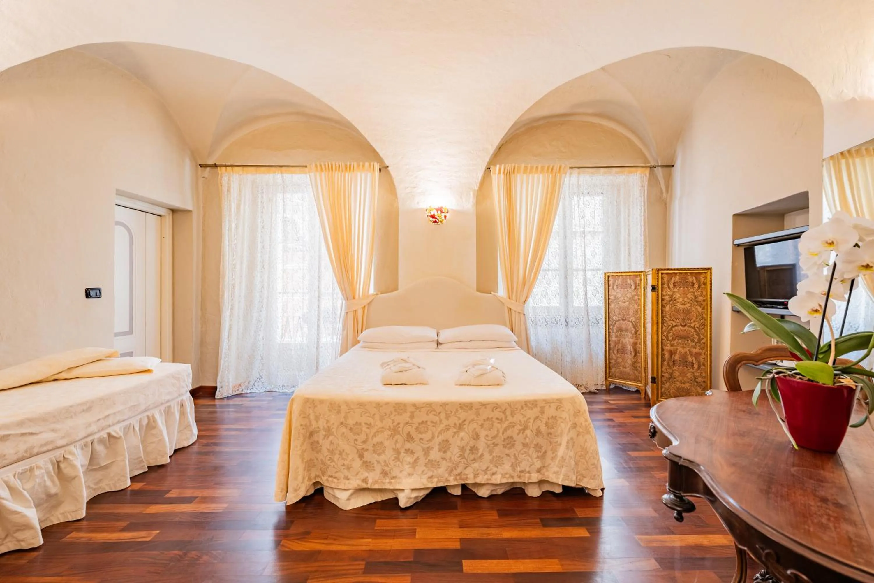 Bed in Antico Palazzo