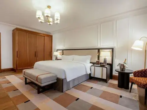 Deluxe Twin - single occupancy in Fairmont Cheshire The Mere Deluxe Twin - single occupancy in Fairmont Cheshire The Mere