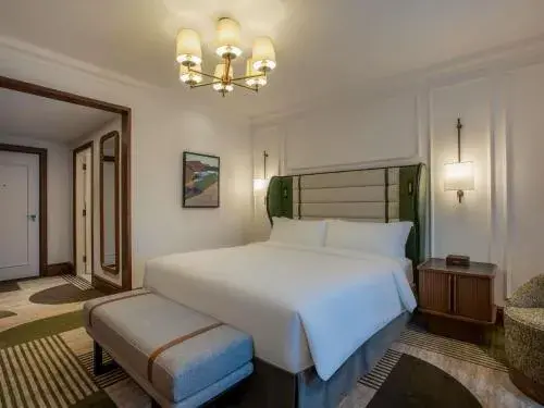 King Room with Terrace - single occupancy in Fairmont Cheshire The Mere King Room with Terrace - single occupancy in Fairmont Cheshire The Mere