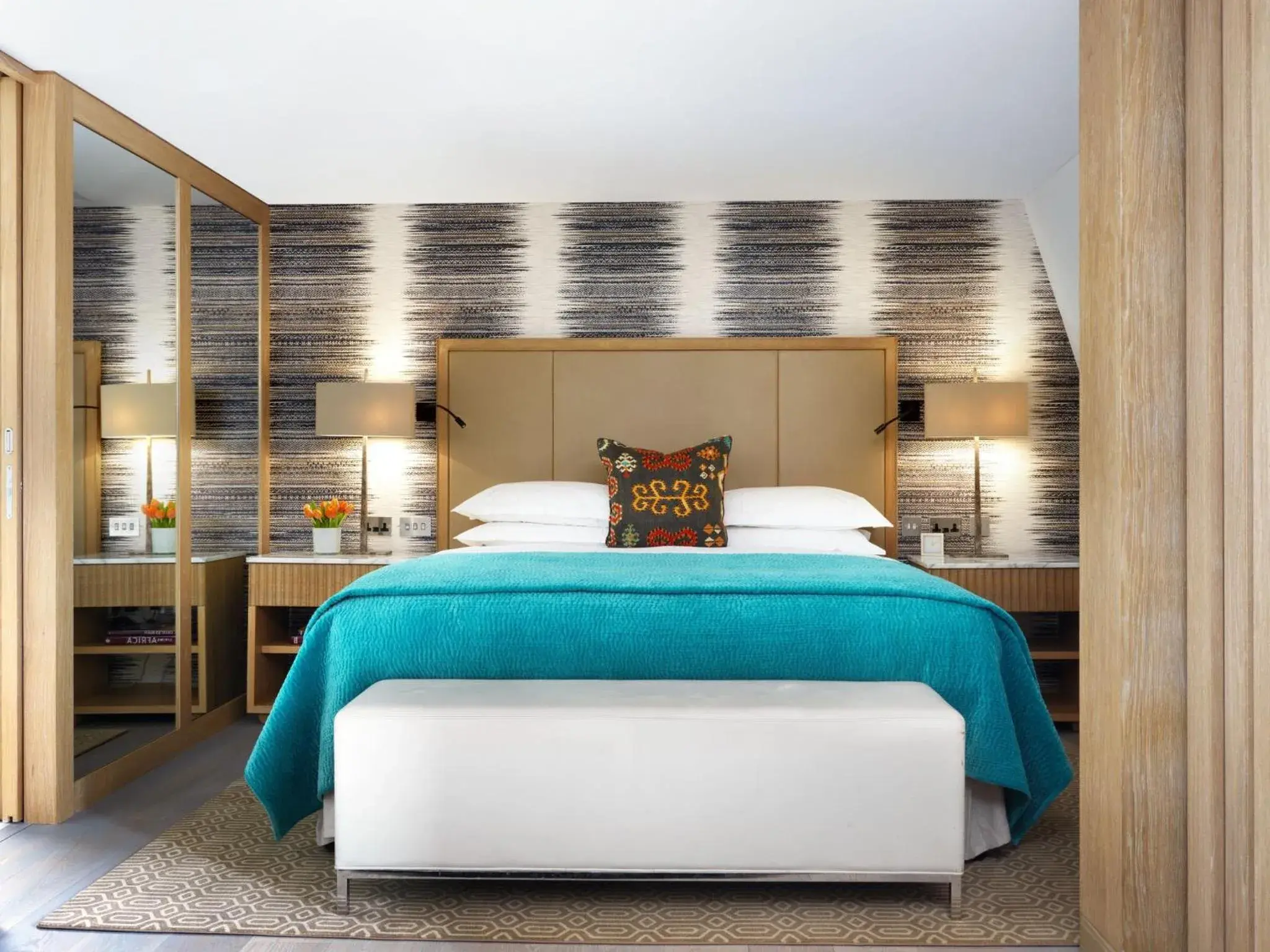 Property building, Bed in The Marylebone Hotel Property building, Bed in The Marylebone Hotel