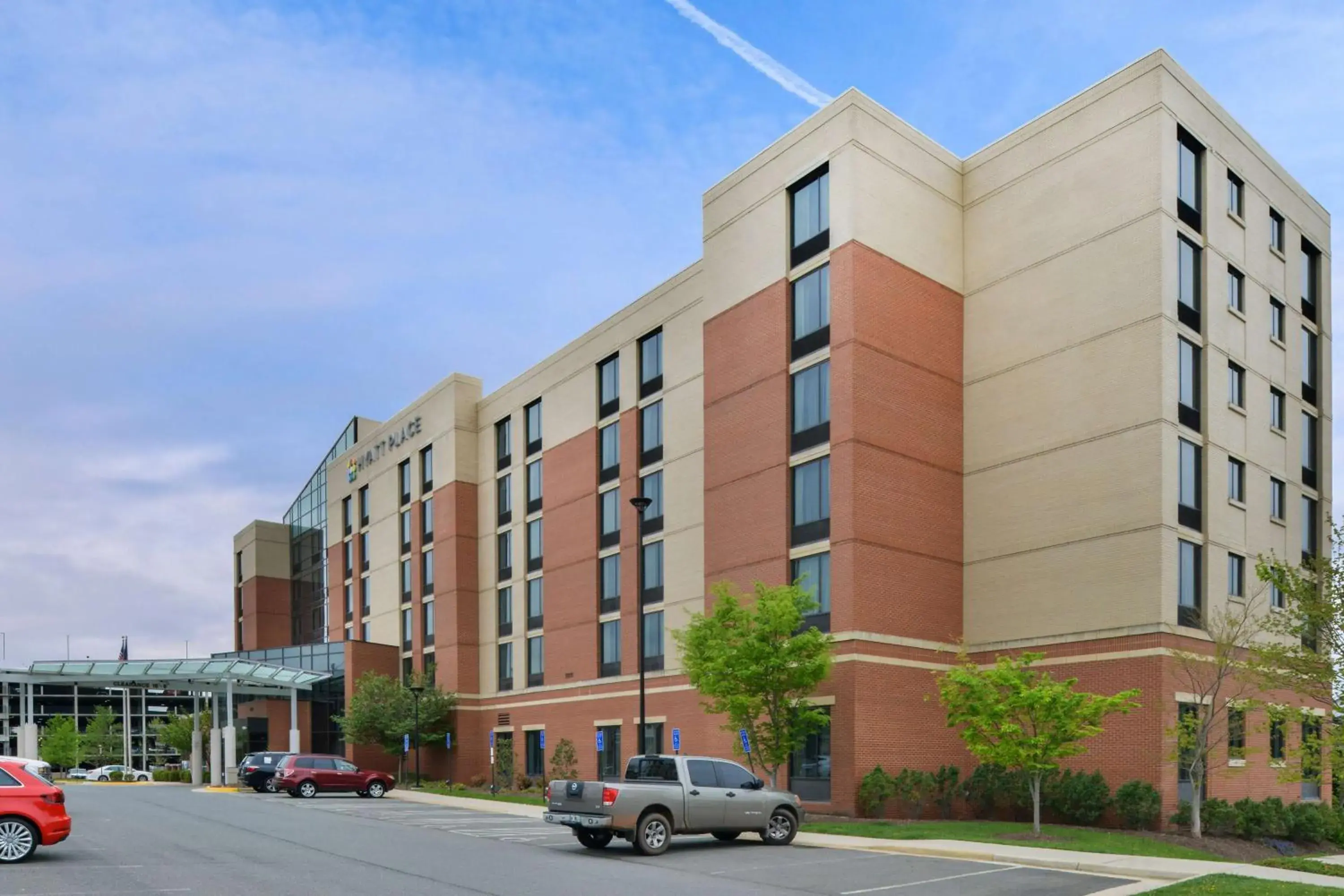 Property building in Hyatt Place Herndon Dulles Airport - East Property building in Hyatt Place Herndon Dulles Airport - East