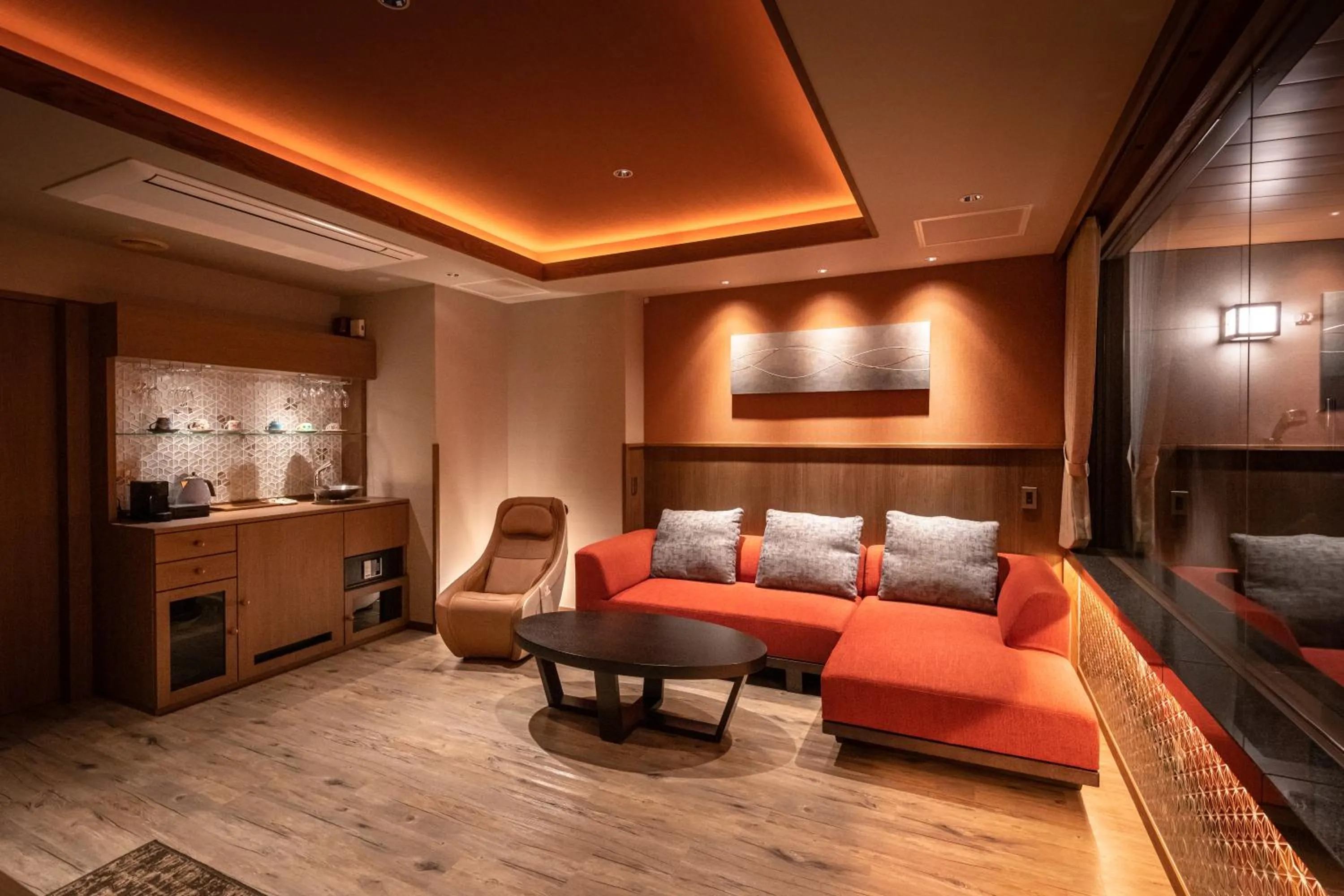 Photo of the whole room in Kinsuikan