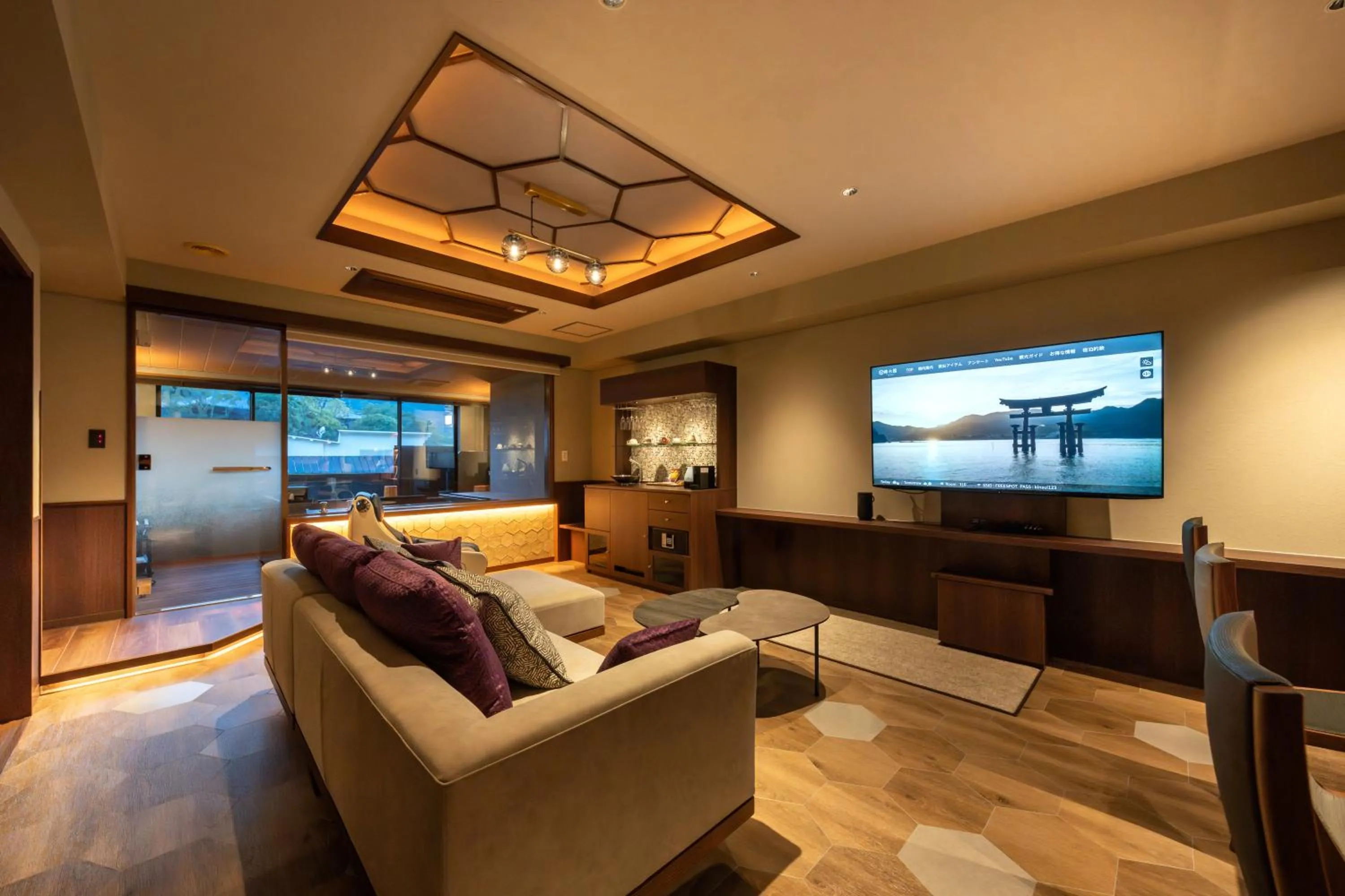 Photo of the whole room in Kinsuikan