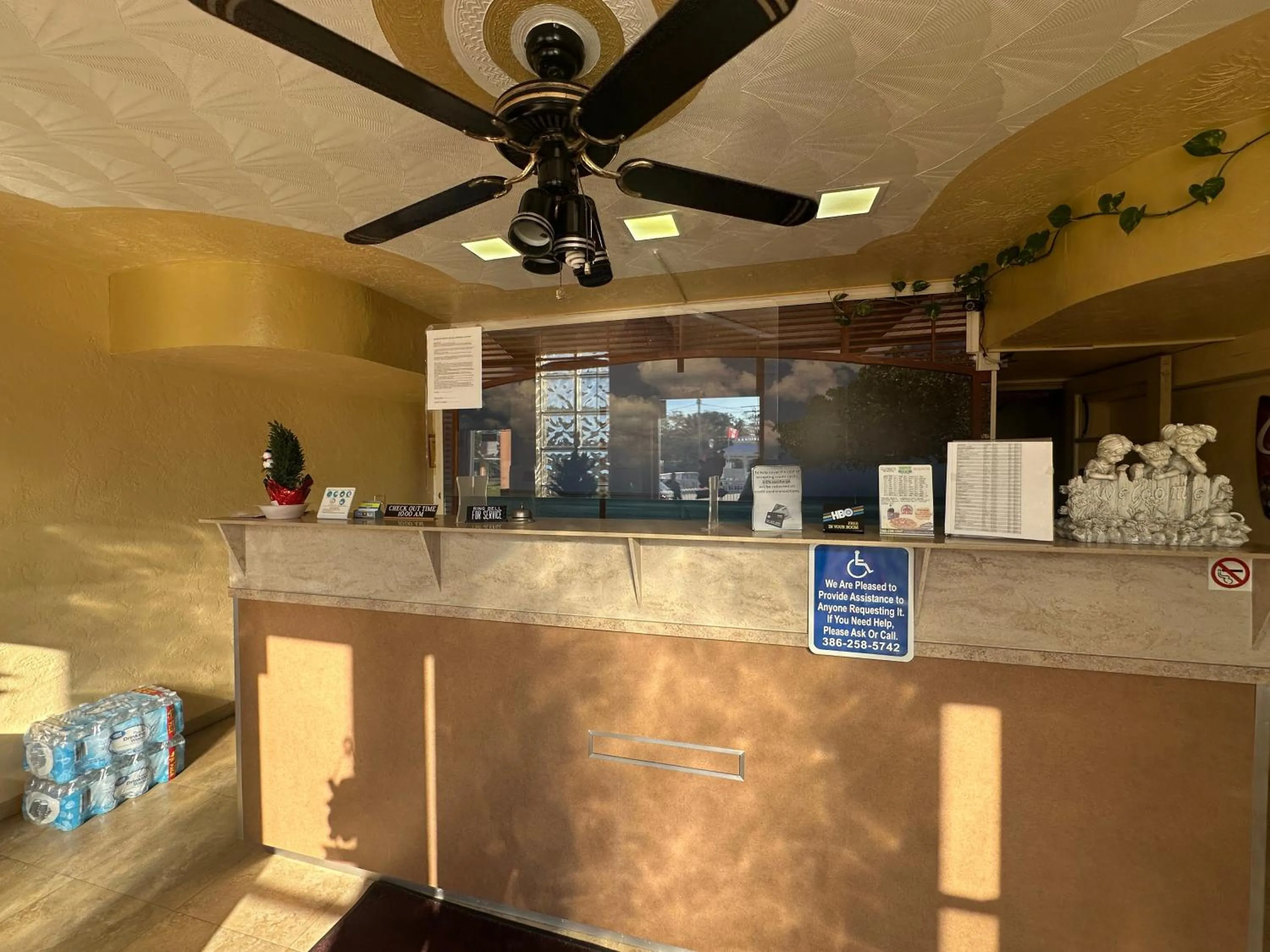Lobby or reception in Super Inn By Oyo Daytona Beach Near Airport