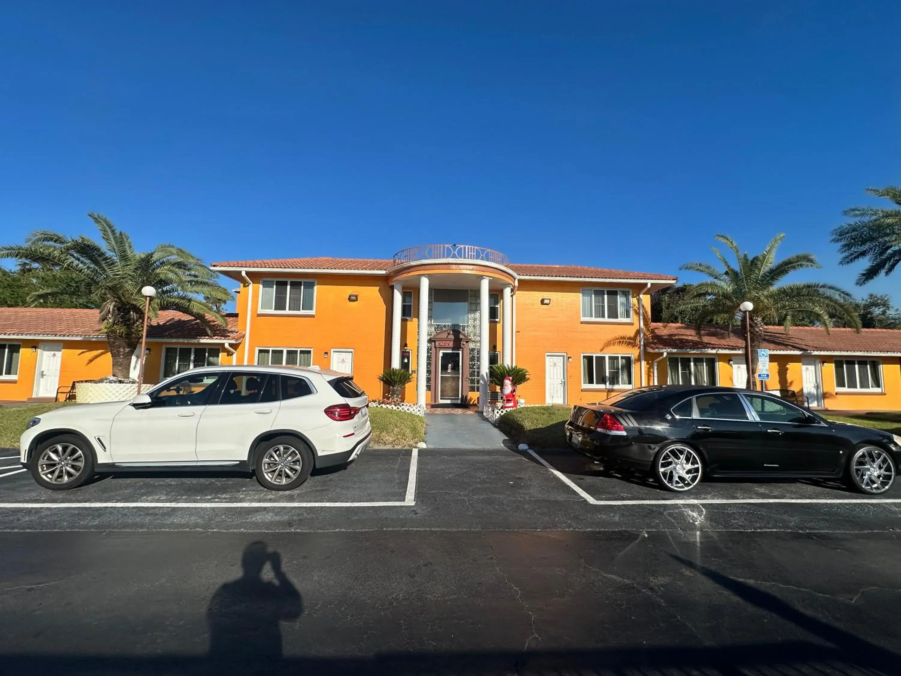 Facade/entrance in Super Inn By Oyo Daytona Beach Near Airport Facade/entrance in Super Inn By Oyo Daytona Beach Near Airport
