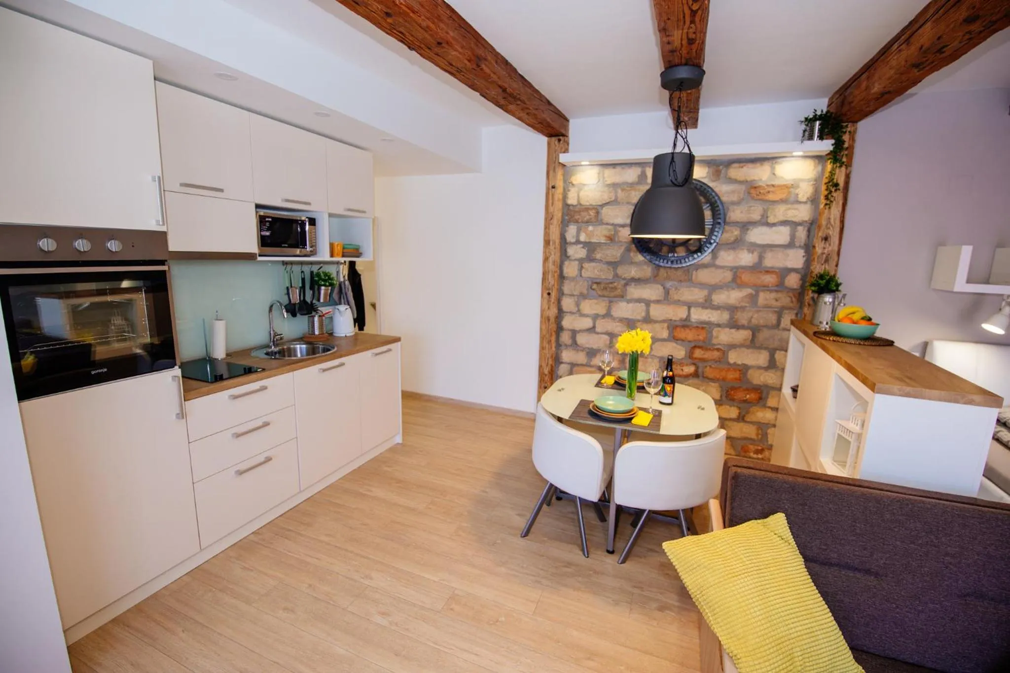Apartment 63 - 2