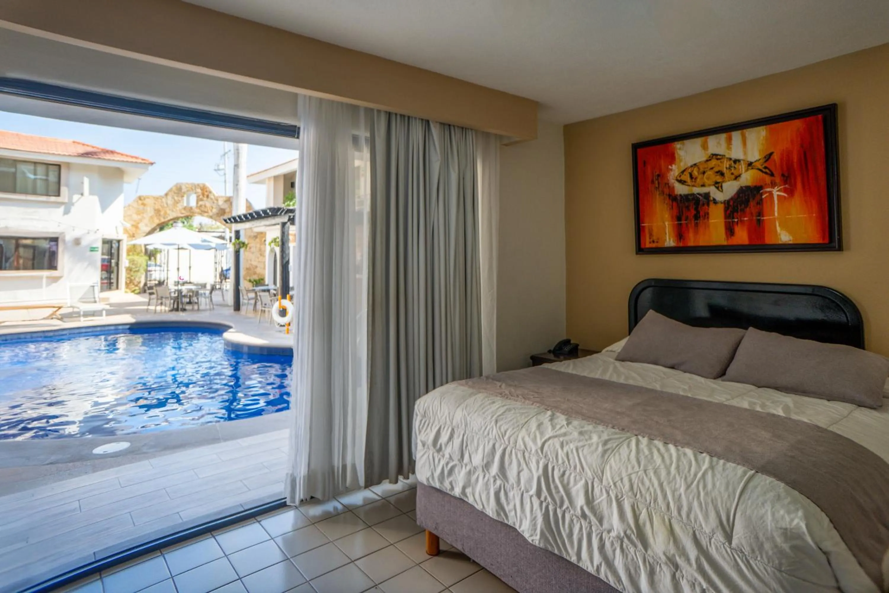 Pool view, Bed in Hotel Santa Fe Los Cabos by Villa Group