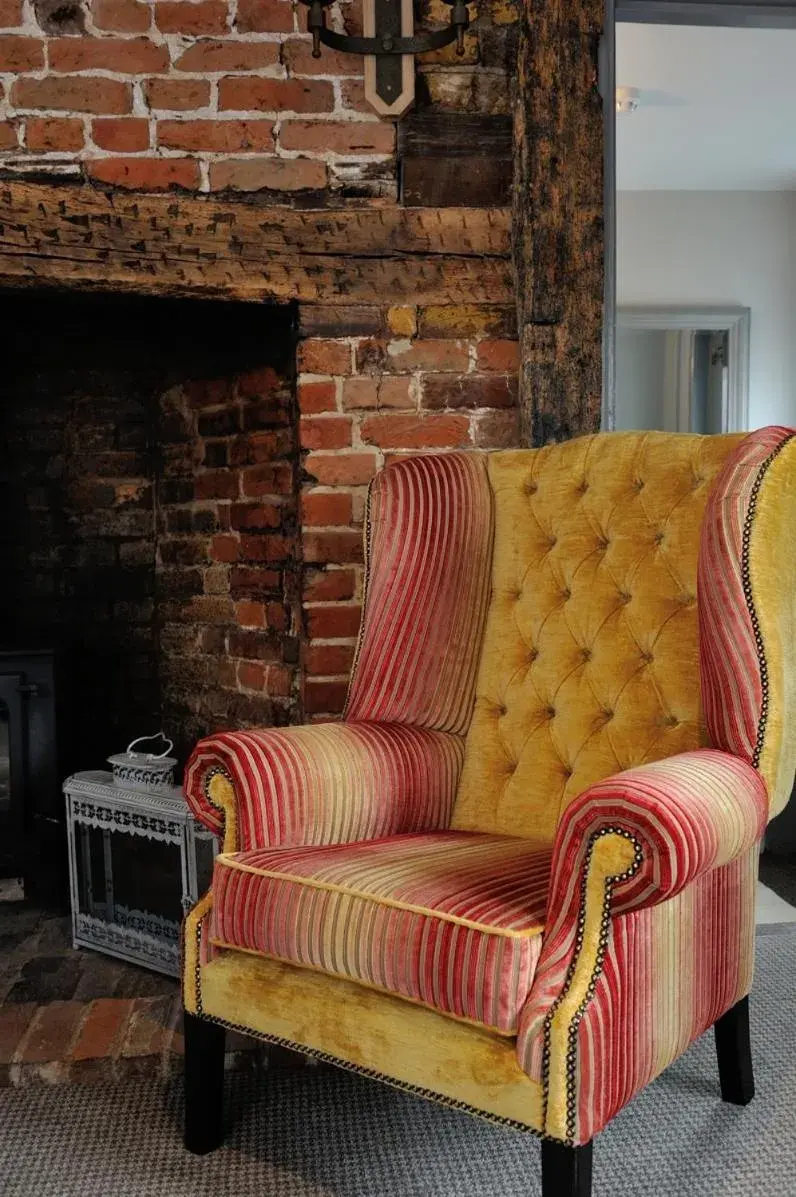 Lounge or bar in The Dog At Wingham Lounge or bar in The Dog At Wingham