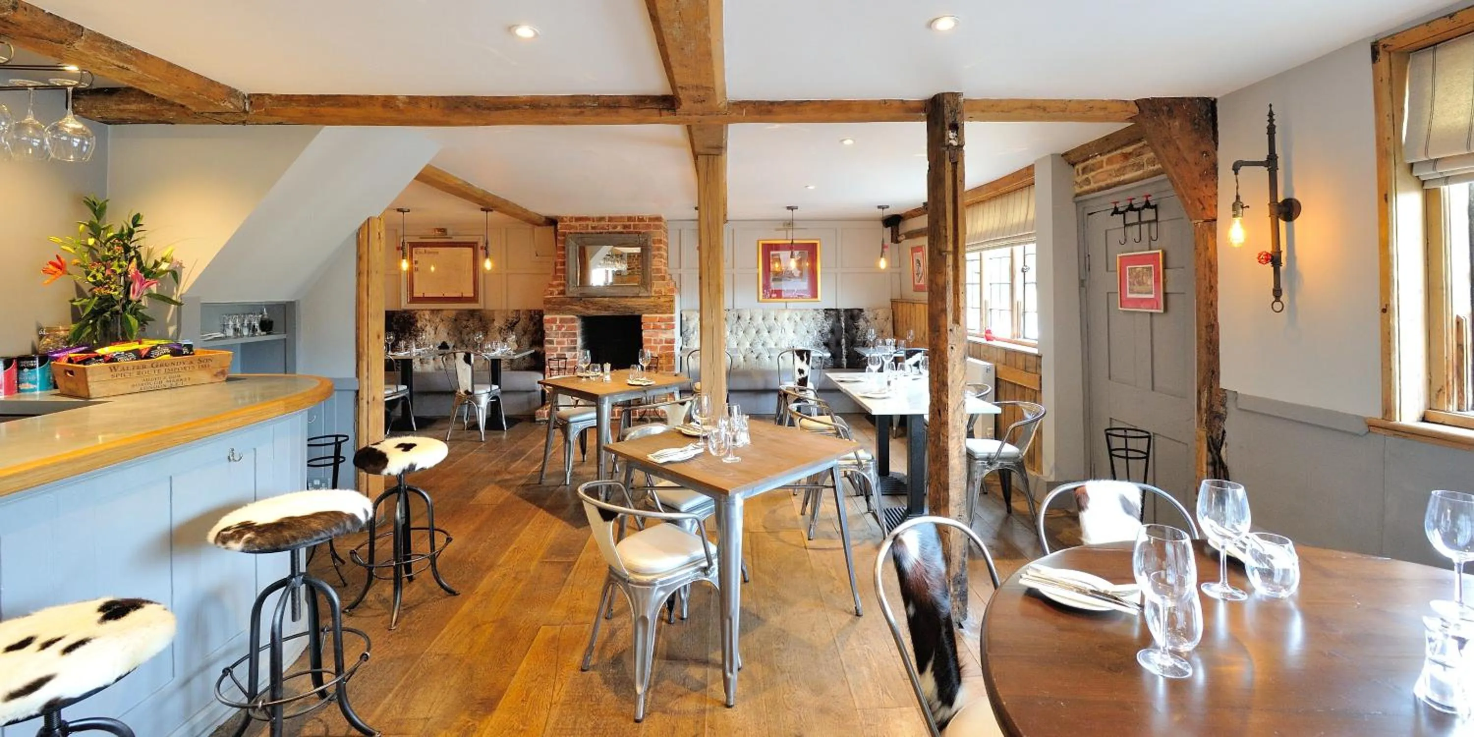 Restaurant/places to eat in The Dog At Wingham