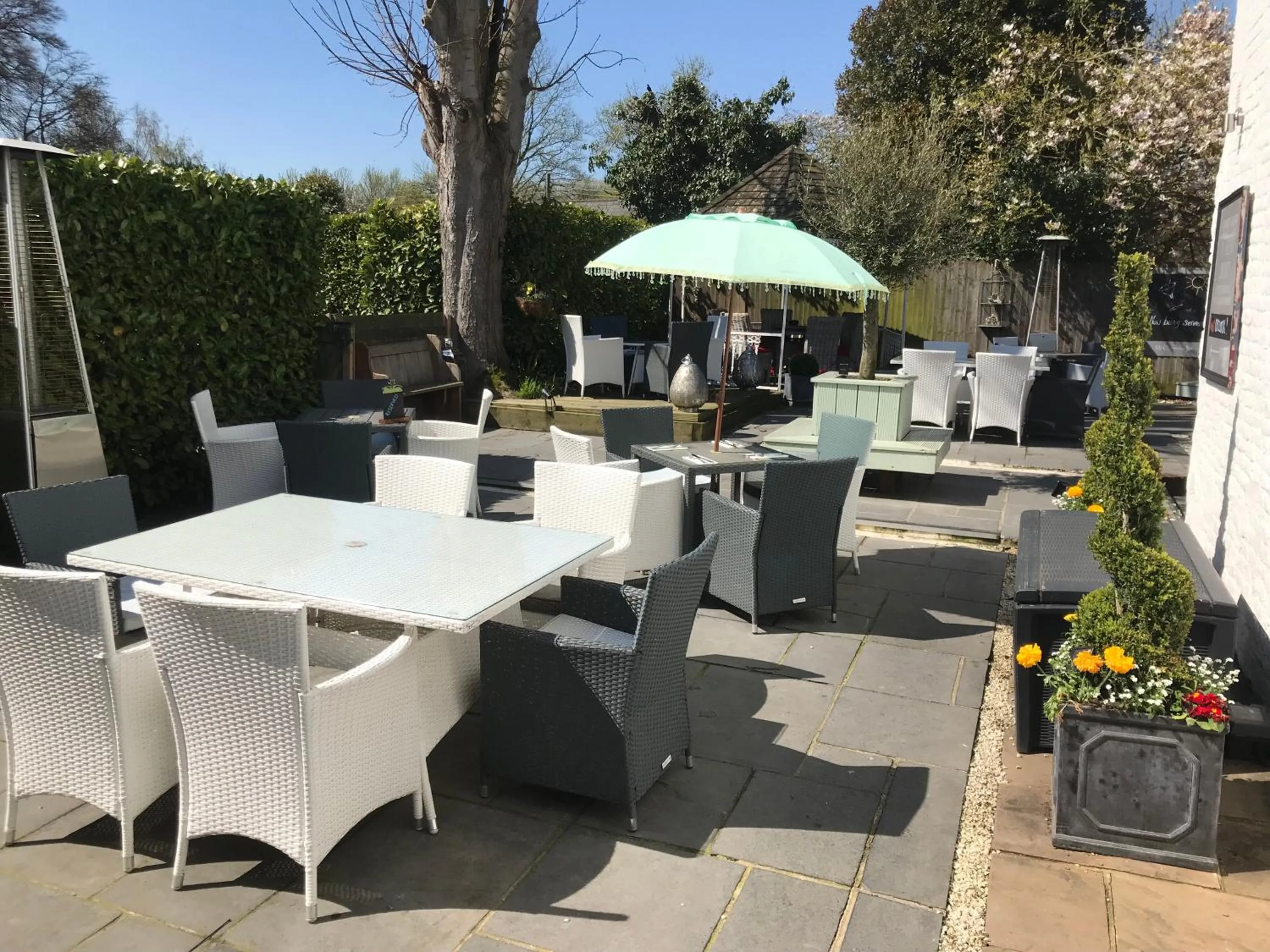 Patio in The Dog At Wingham