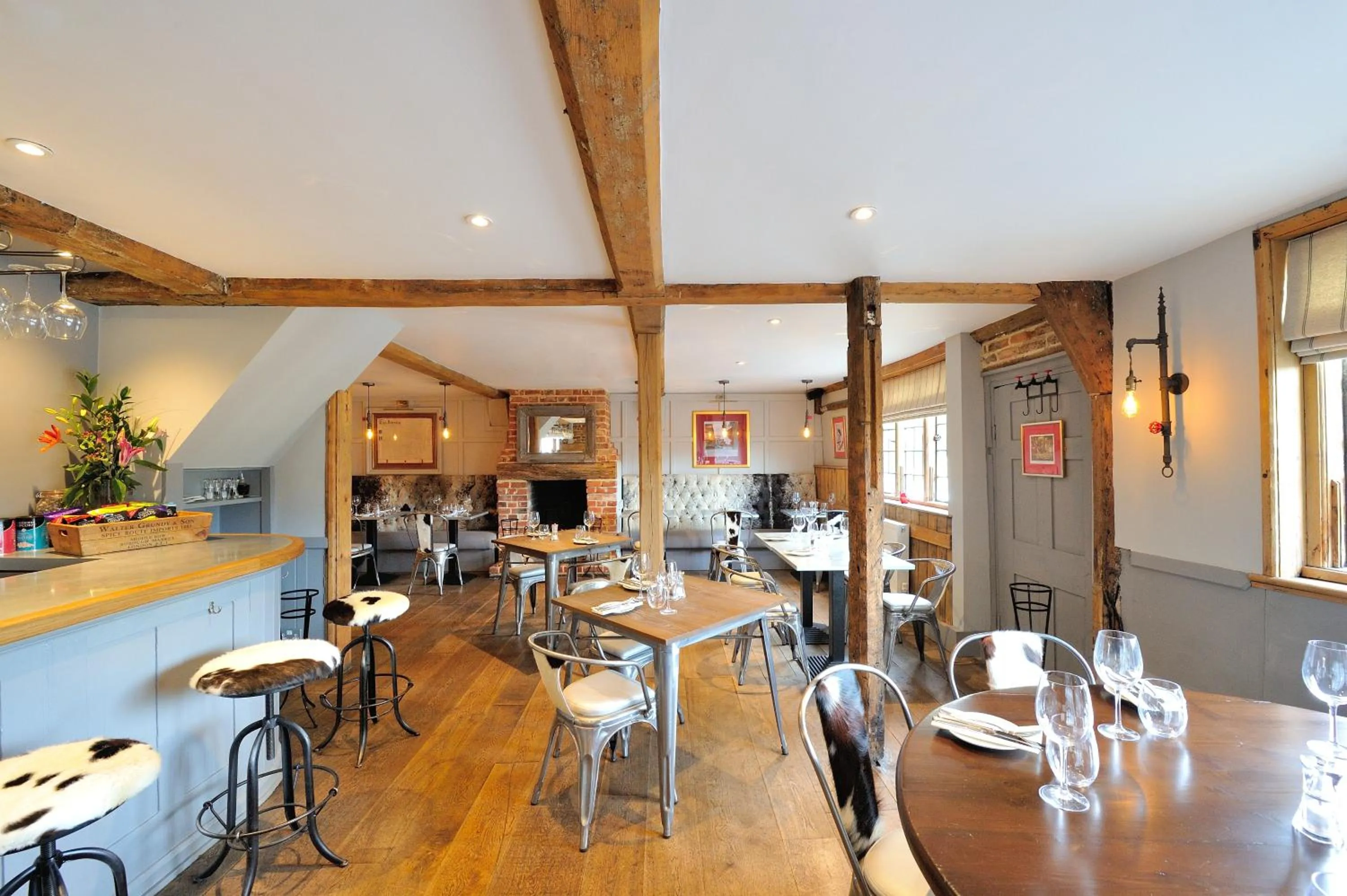 Restaurant/places to eat in The Dog At Wingham