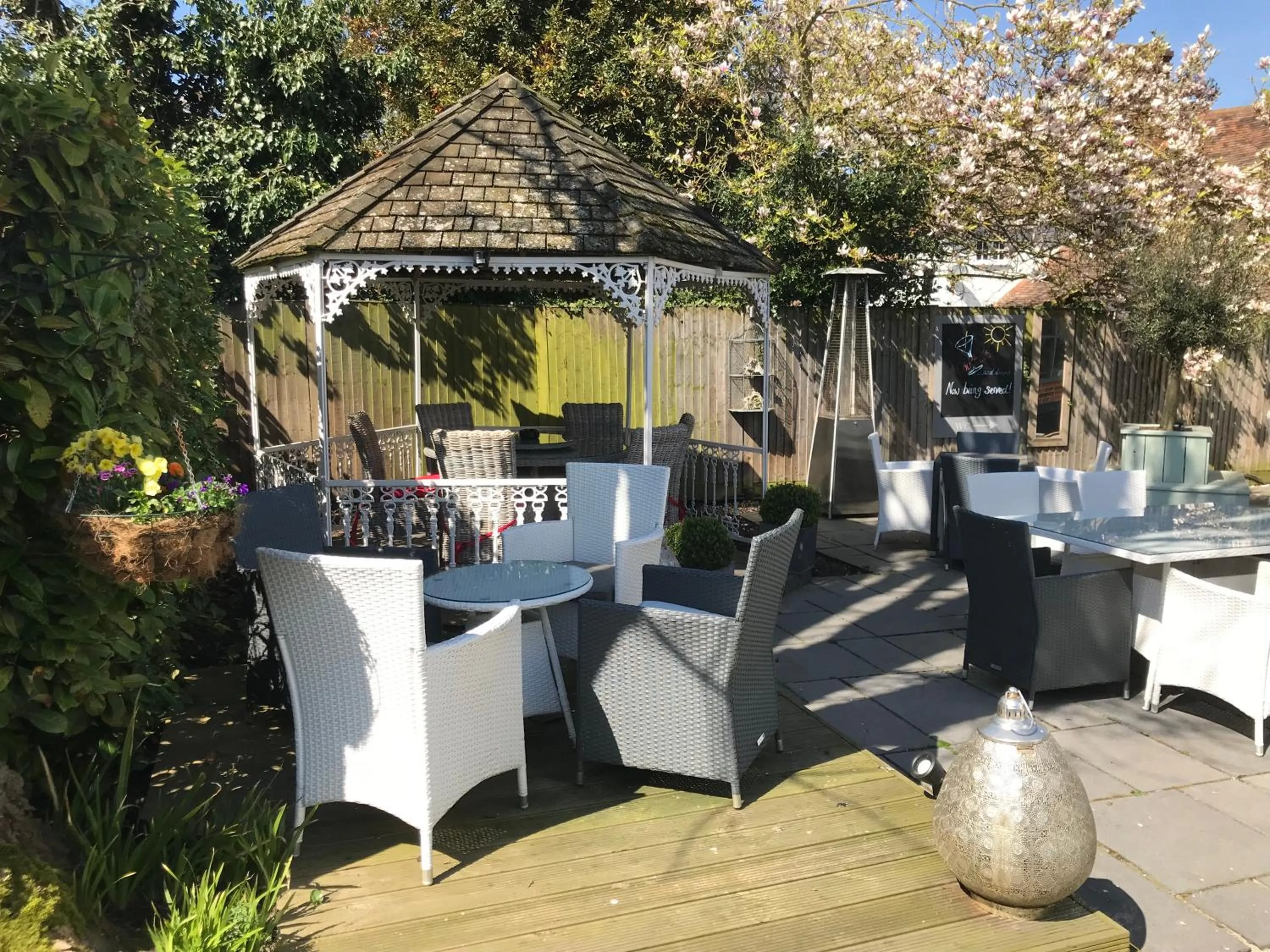 Patio in The Dog At Wingham