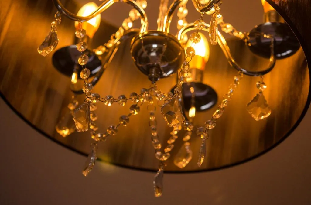 Decorative detail in The Dog At Wingham