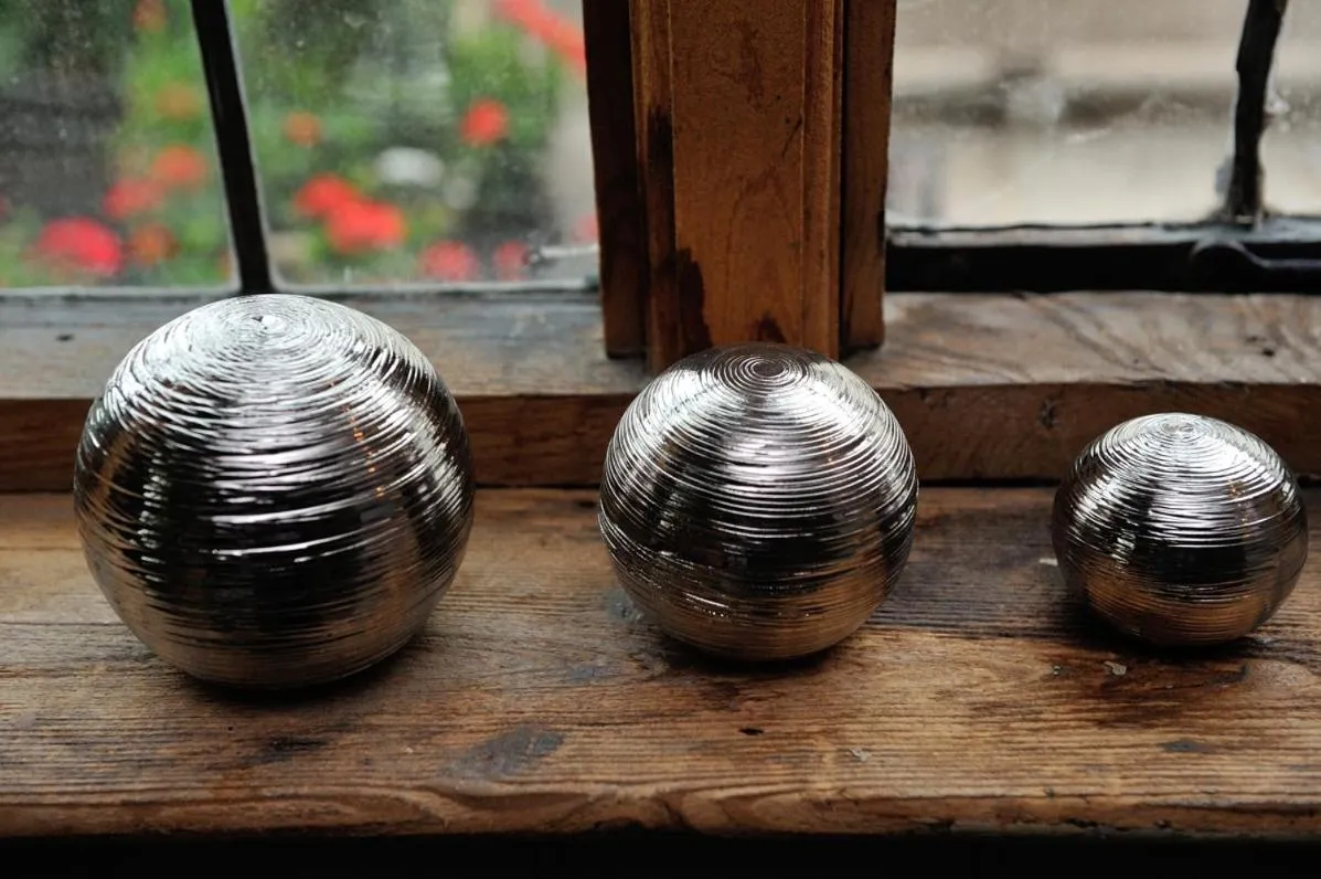 Decorative detail in The Dog At Wingham